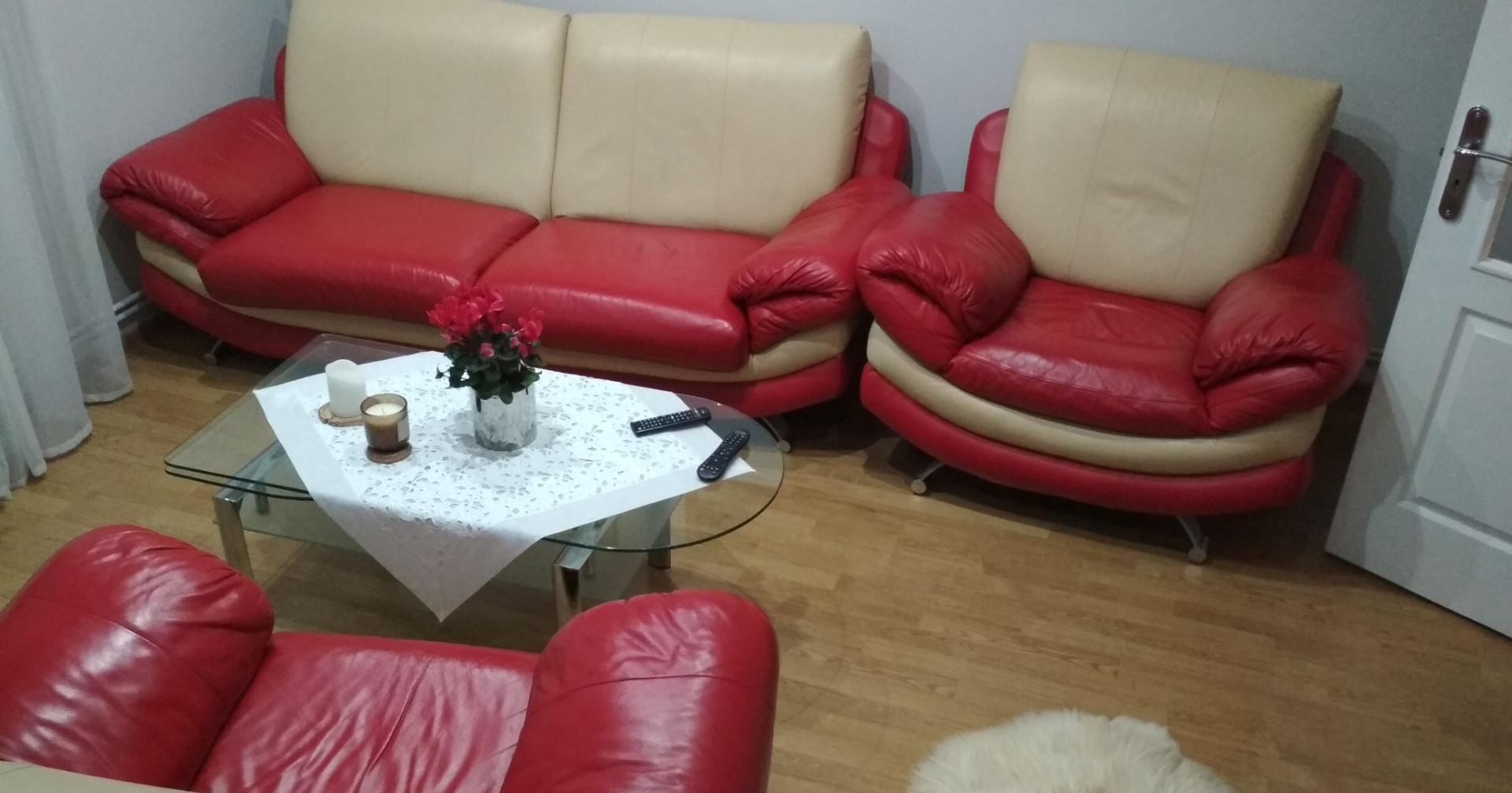 wypoczynkowy z naturalnej skóry.