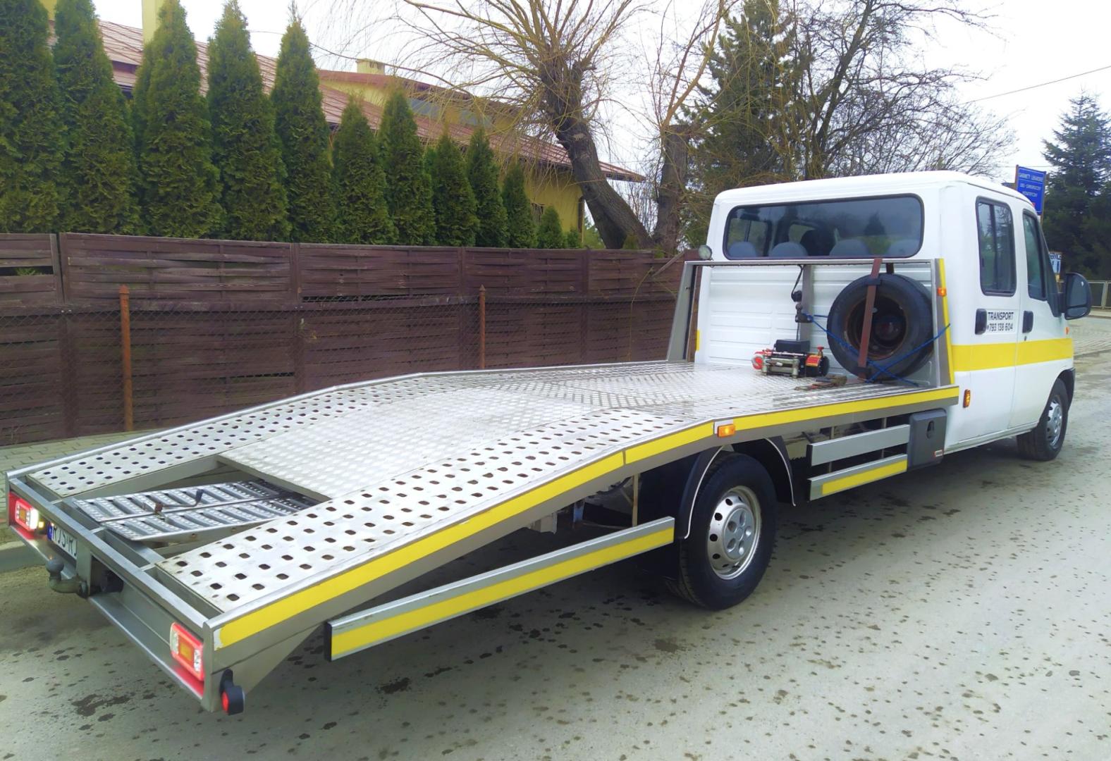 Autolaweta Transport Holowanie Kierowca Zastępczy