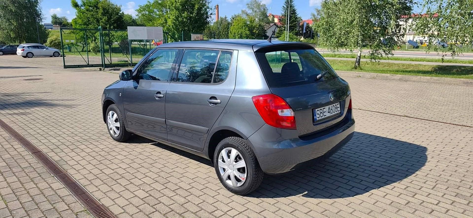 Skoda Fabia Comfort 1.4 16v Klimatyzacja Grzane Fotele Tempomat
