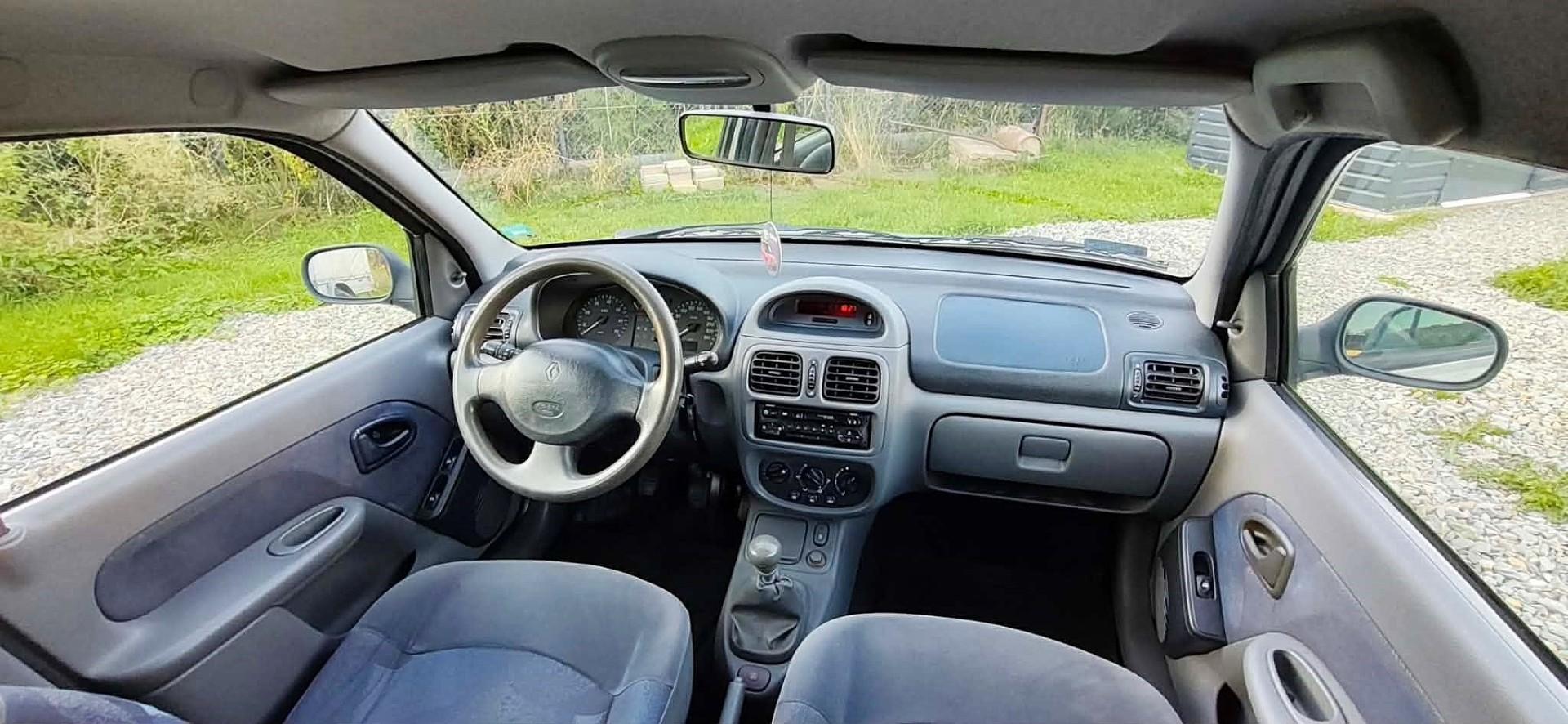 Renault Clio 2 1.2 8v Klimatyzacja Zdrowy i Ekonomiczny