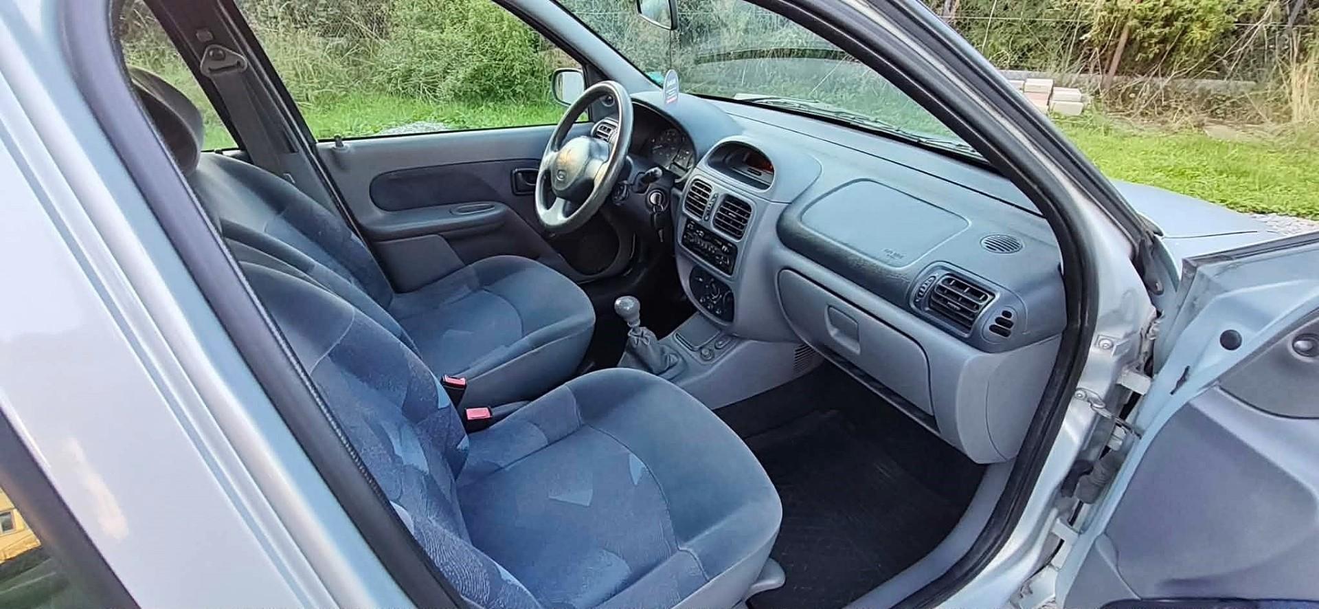 Renault Clio 2 1.2 8v Klimatyzacja Zdrowy i Ekonomiczny