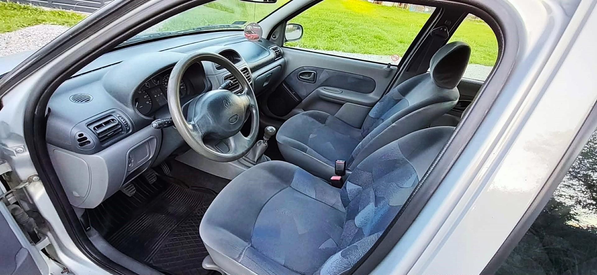 Renault Clio 2 1.2 8v Klimatyzacja Zdrowy i Ekonomiczny