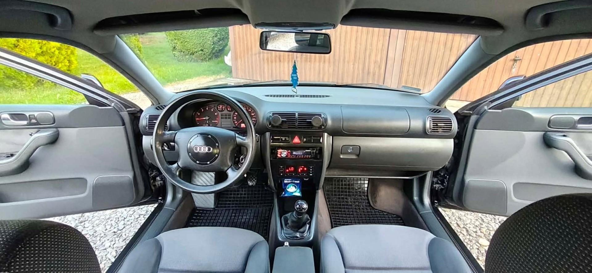 Audi A3 8L 1.6 Benzyna+LPG 5 Drzwi Klimatyzacja Ekonomiczny