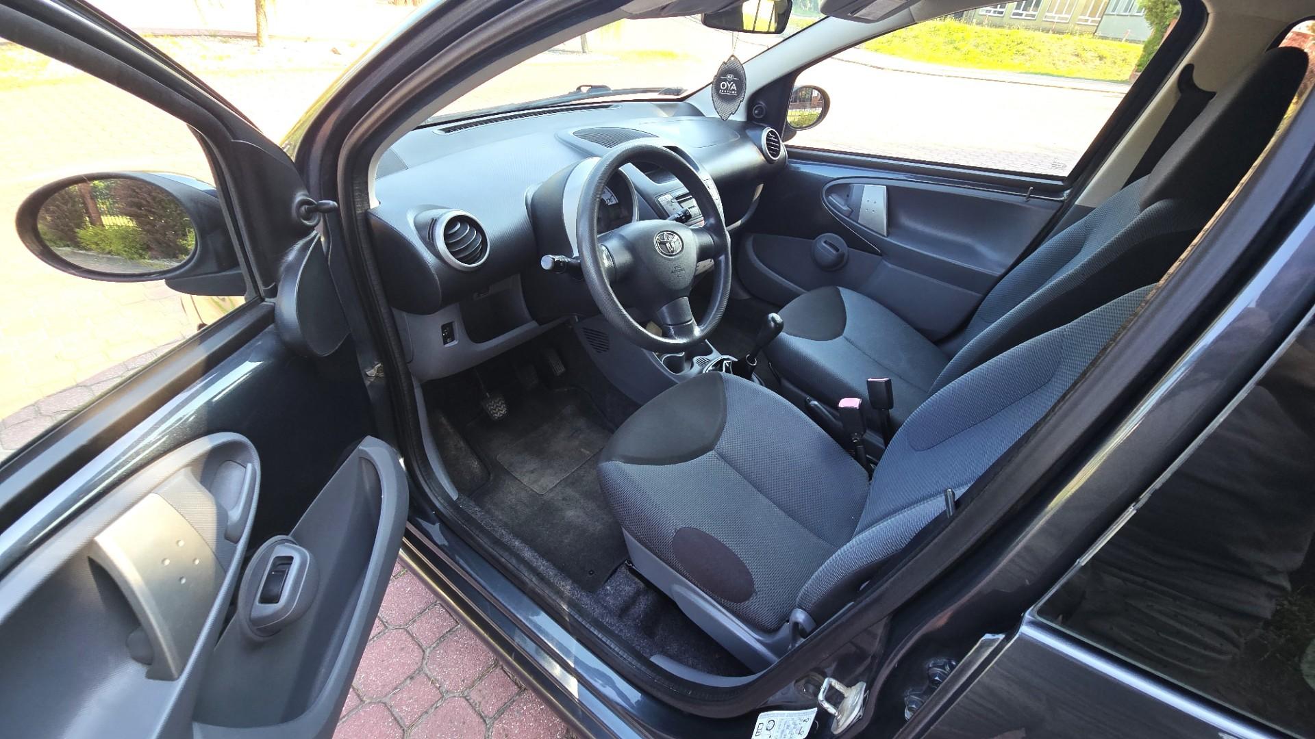 Toyota Aygo 2006r 1.0 VVTi Przebieg 127 Tys km Org.Lakier Klimatyzacja