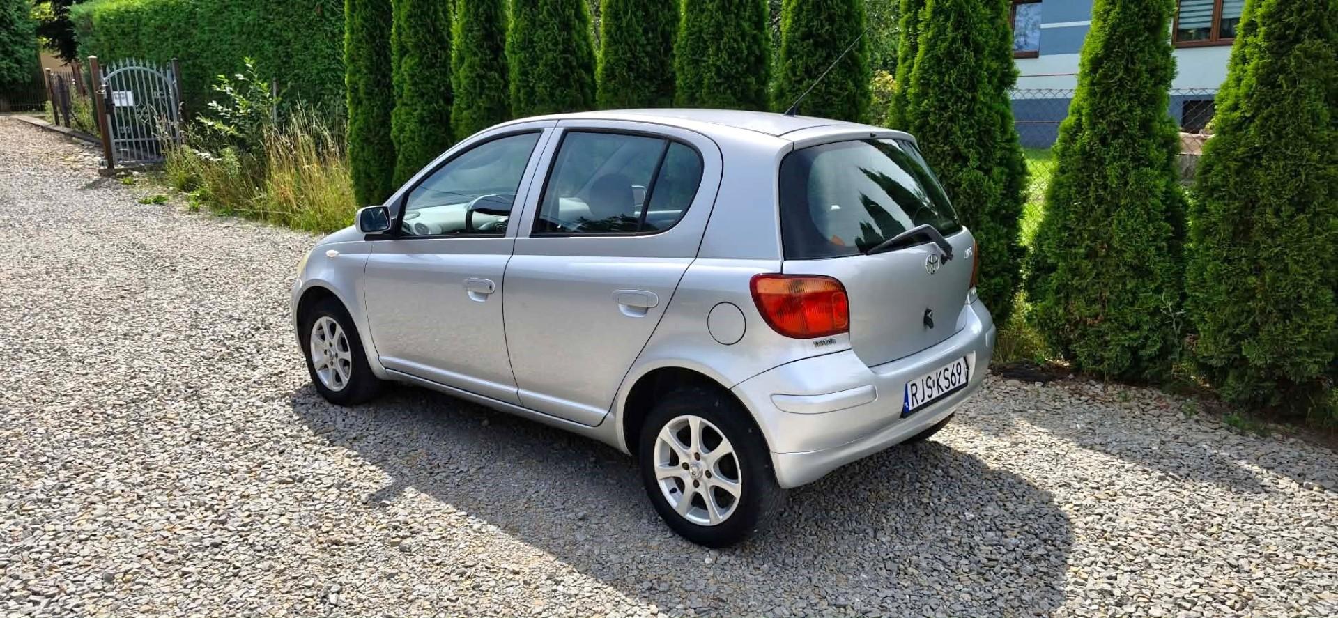 Toyota Yaris 2005r 1.3 VVTi Benzyna Klimatyzacja i Ekonomiczna