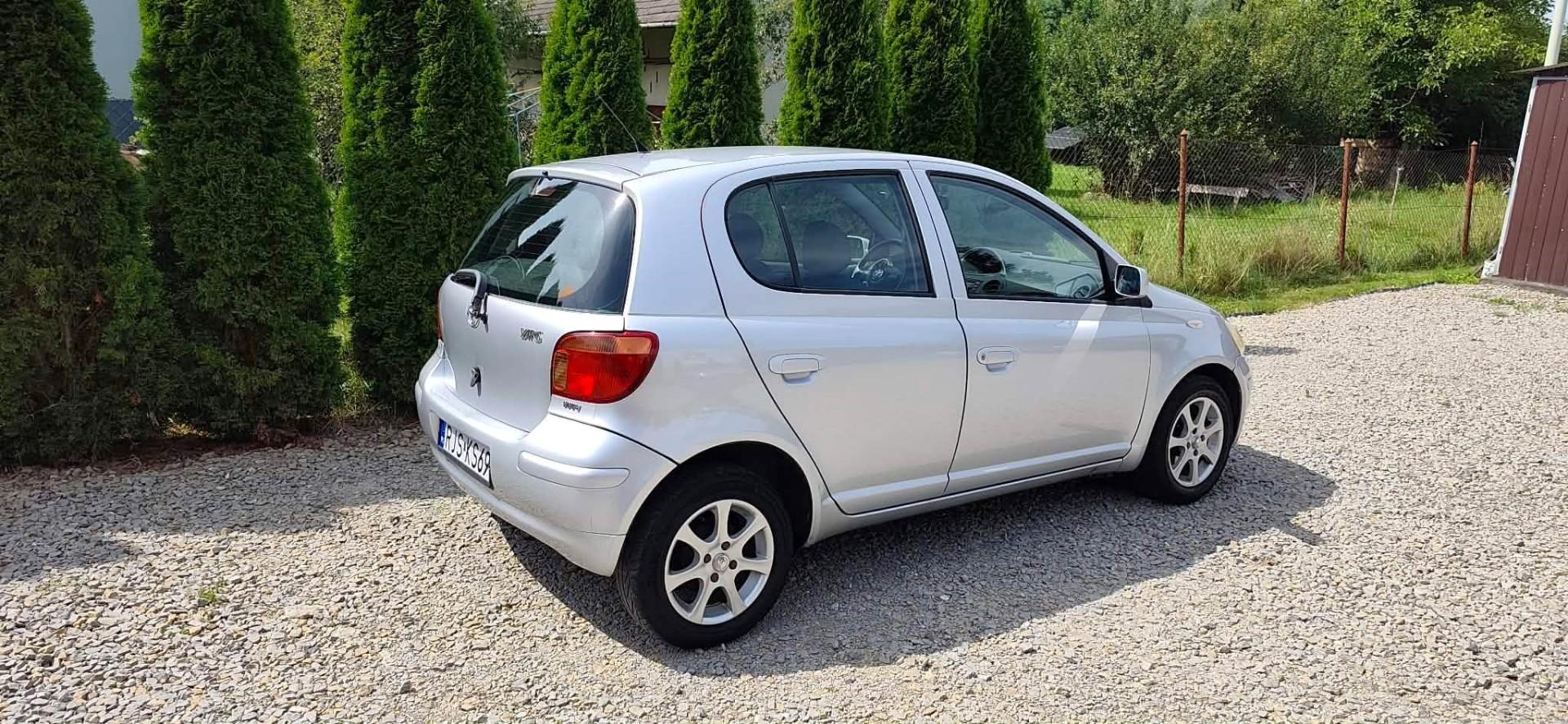 Toyota Yaris 2005r 1.3 VVTi Benzyna Klimatyzacja i Ekonomiczna