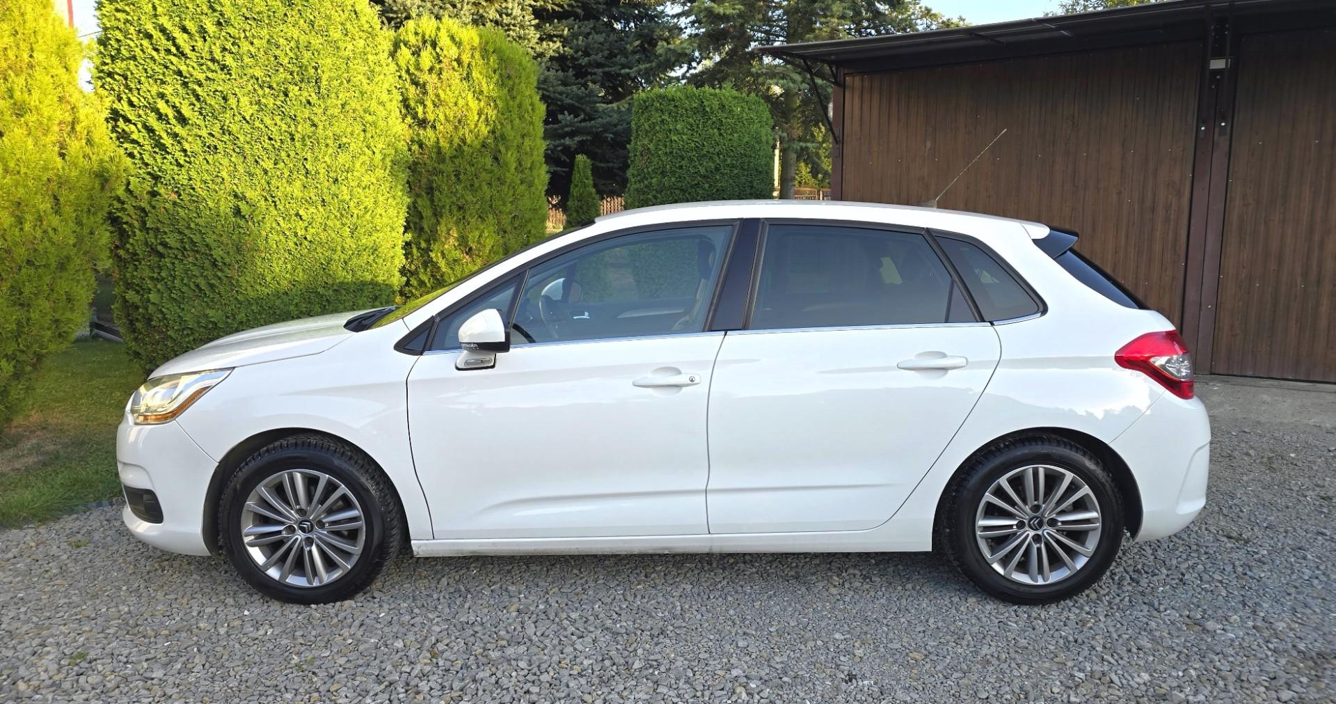 Citroen C4 2012r 1.6 HDI Klimatyzacja Grzane Fotele Czujniki Cofania
