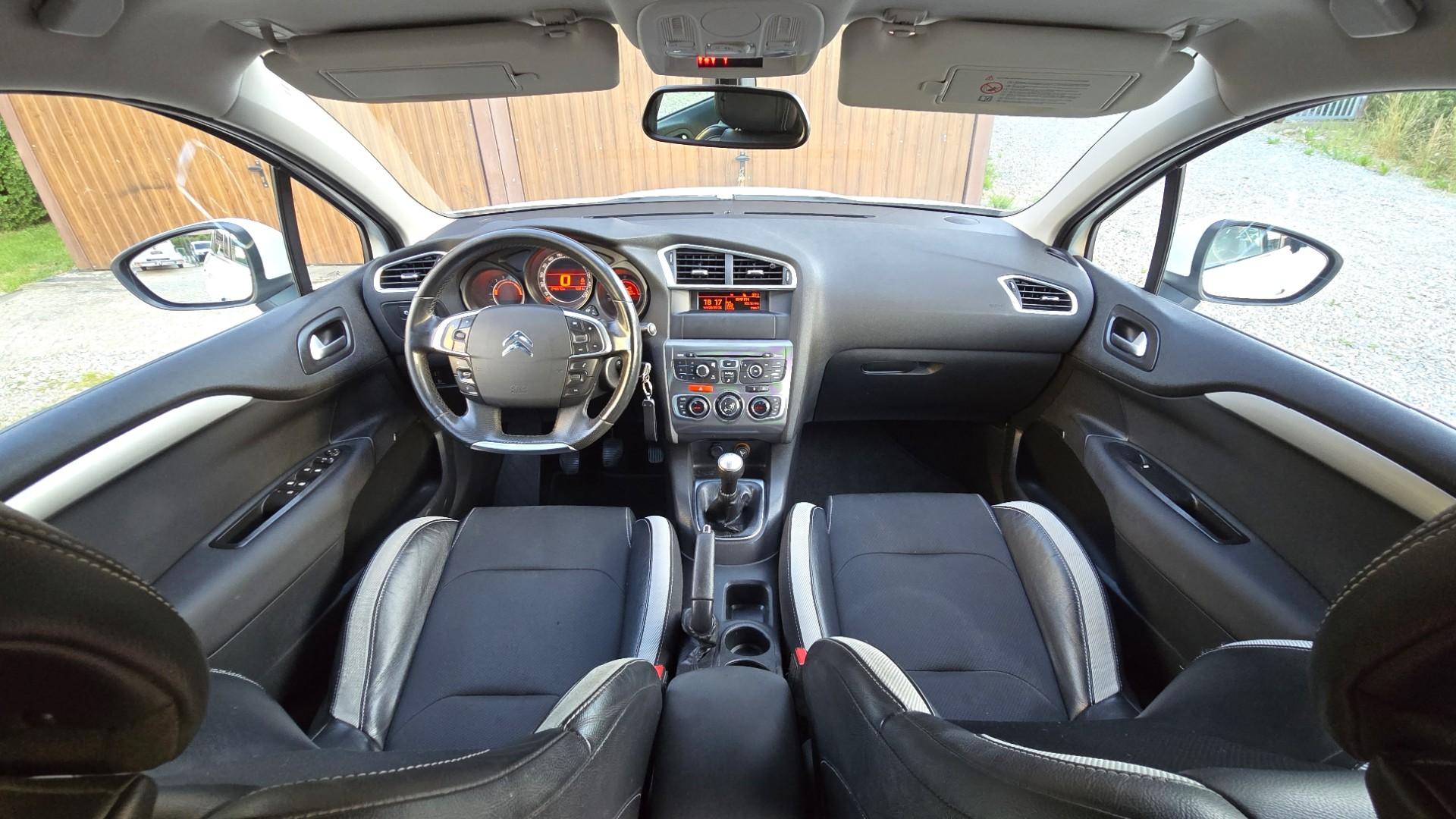 Citroen C4 2012r 1.6 HDI Klimatyzacja Grzane Fotele Czujniki Cofania