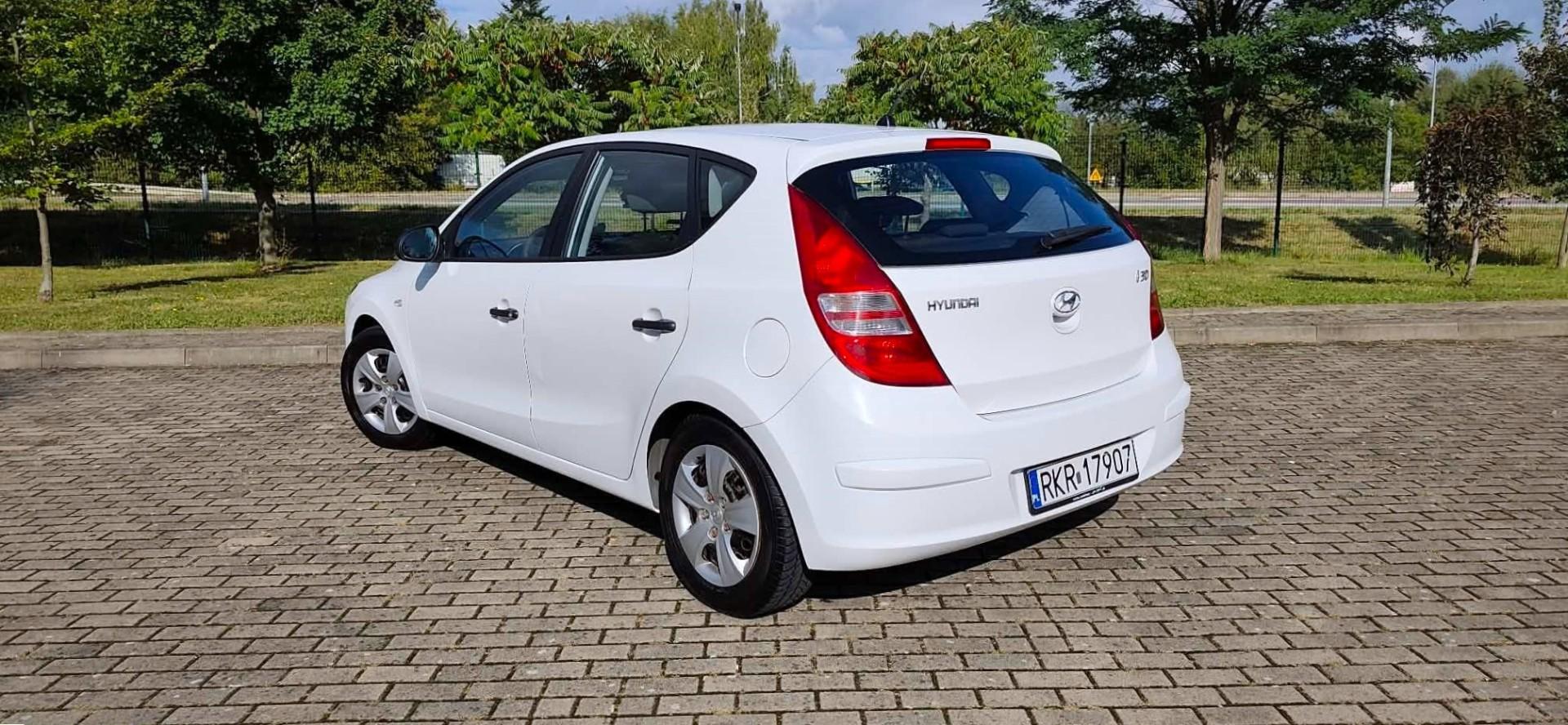 Hyundai i30 2009r 1.4 Benzyna Klimatyzacja Ekonomiczny