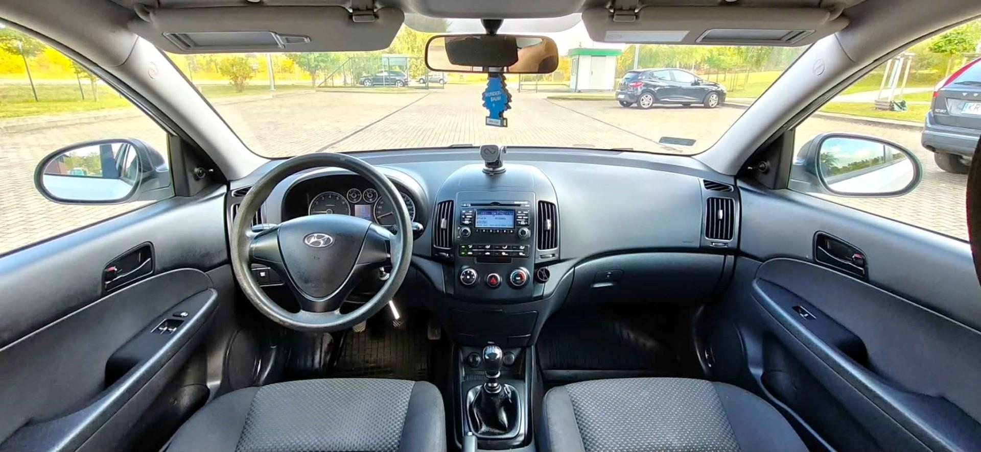 Hyundai i30 2009r 1.4 Benzyna Klimatyzacja Ekonomiczny
