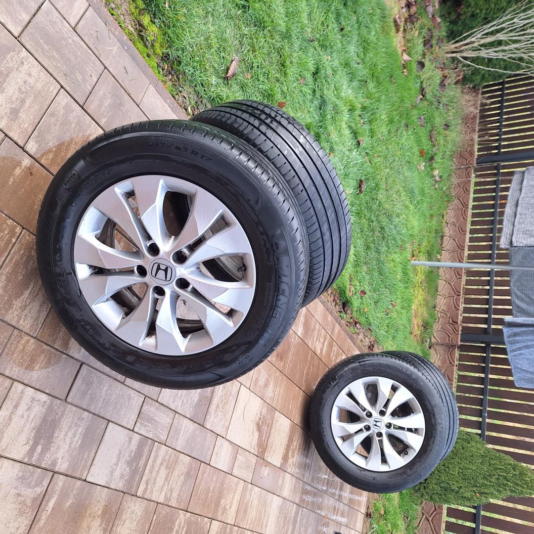 Opony Michelin Primacy 3 S1 99V 215/65R17