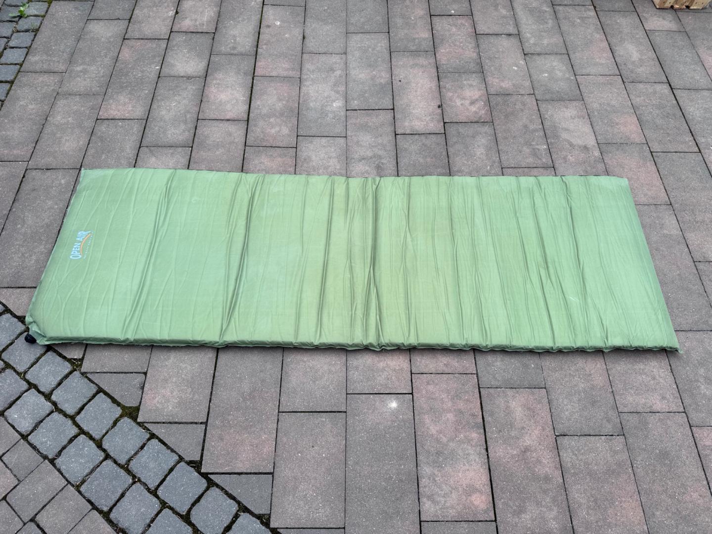 Do oddania za darmo rzeczy po sprzątaniu.