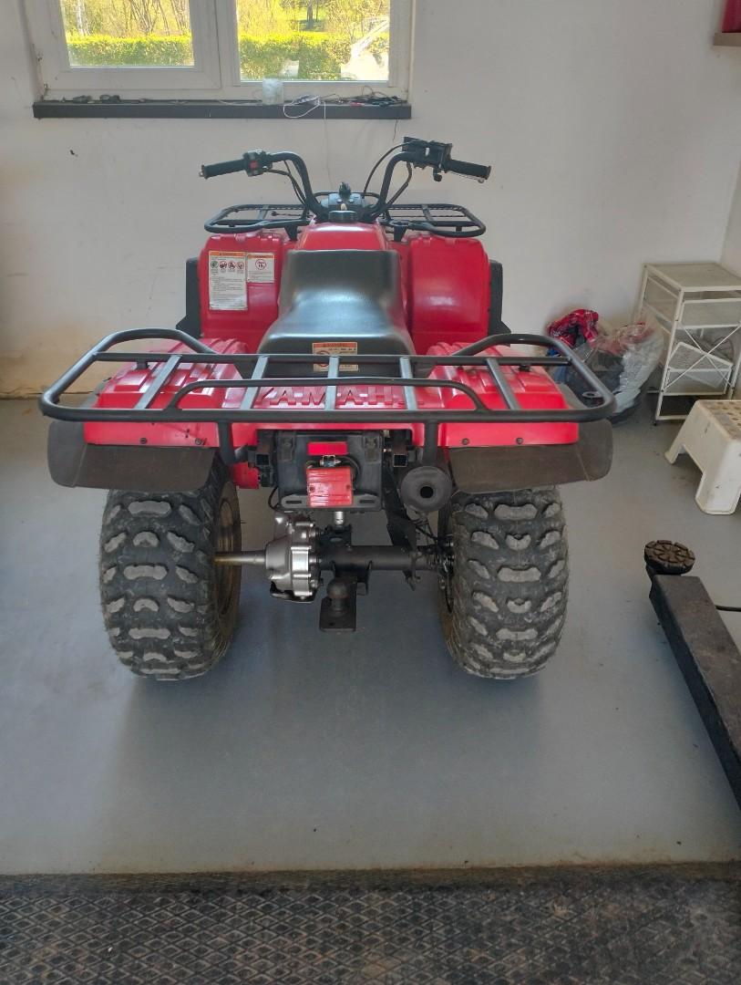 Quad Yamaha bear tracker
