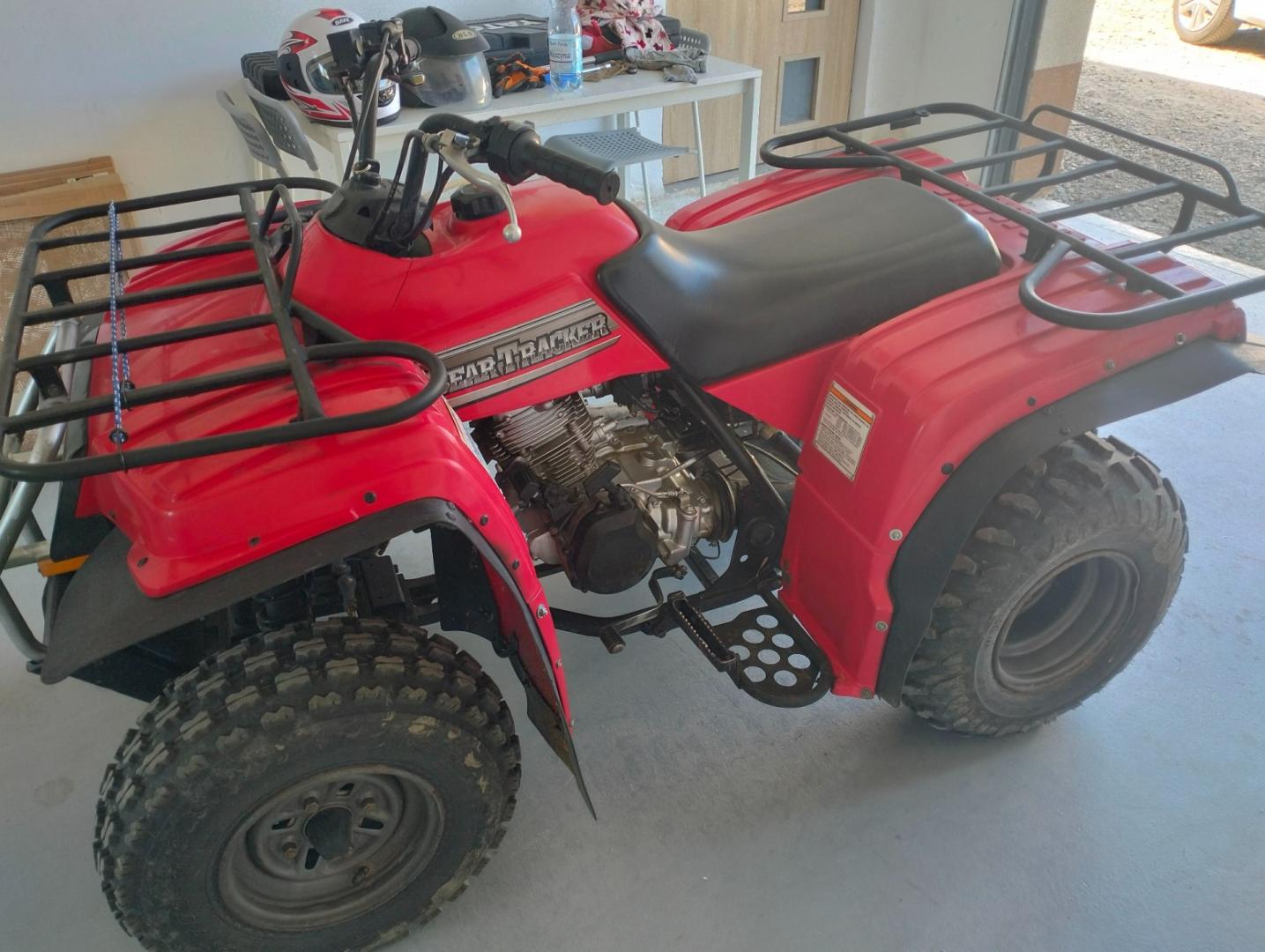 Quad Yamaha bear tracker