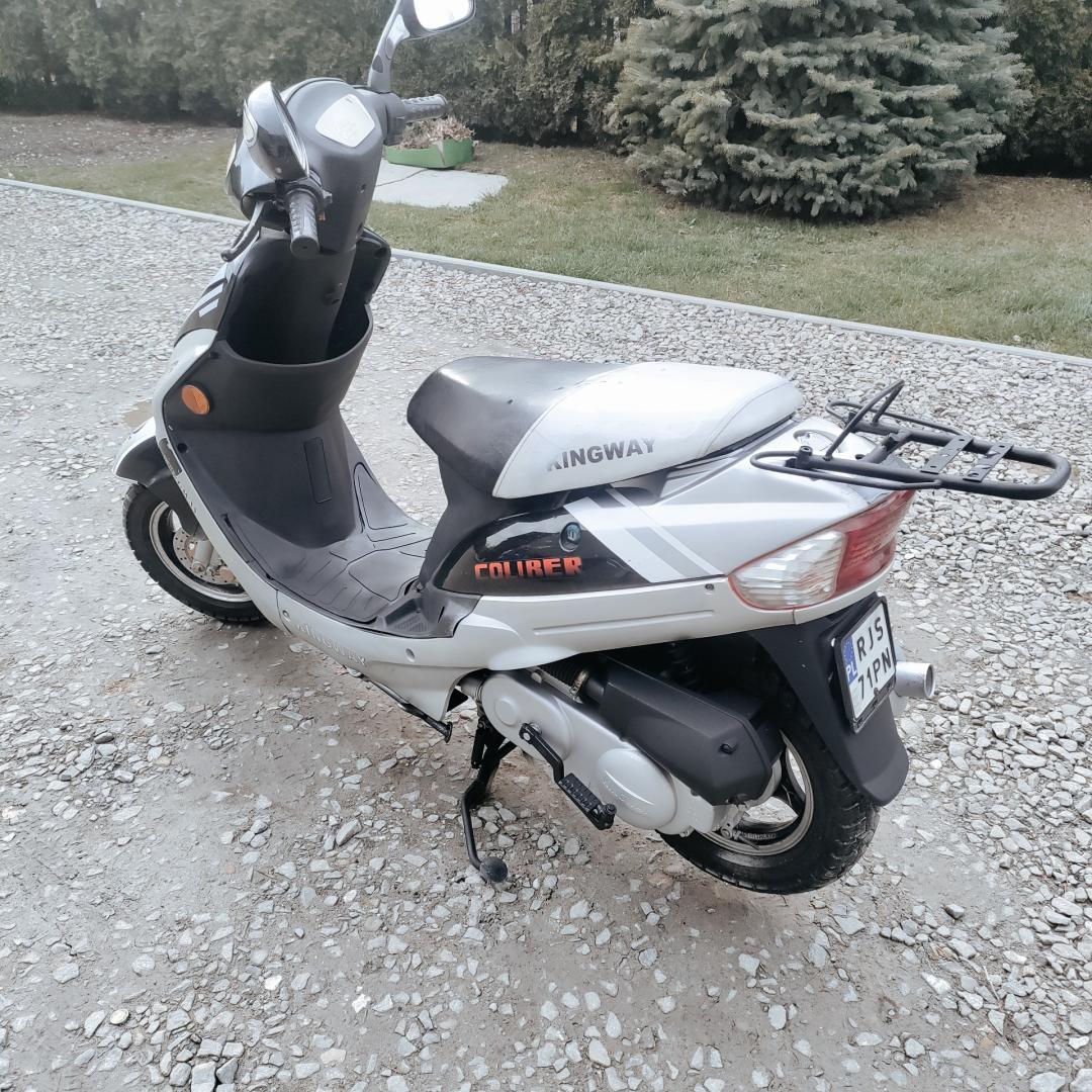 Skuter RHON 4T