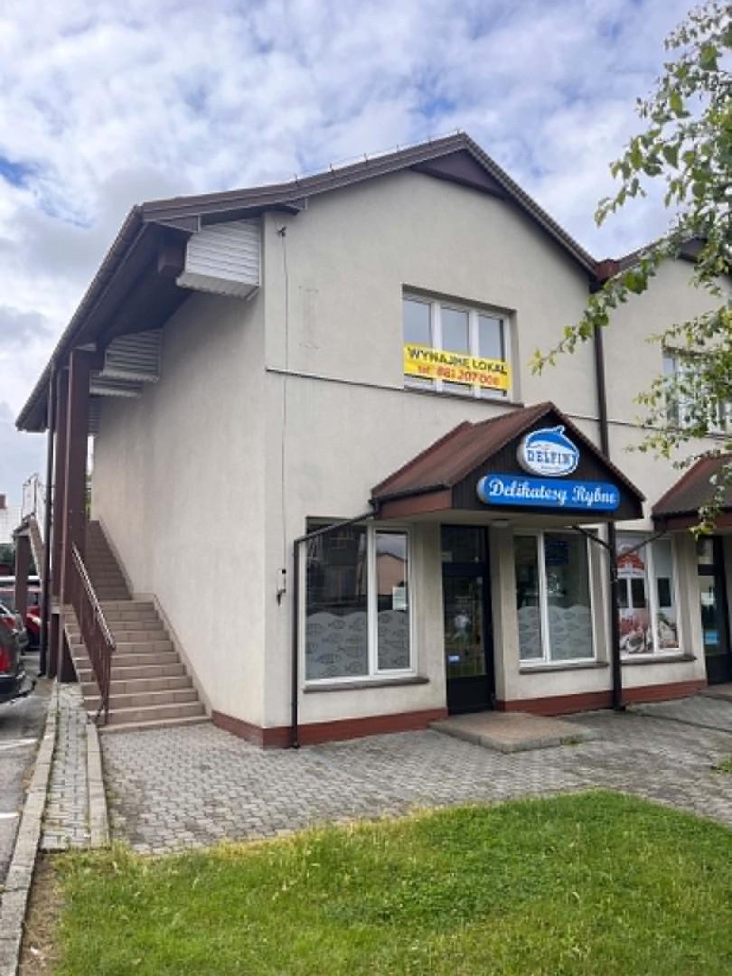 Lokal użytkowy na pierwszym piętrze  lokalizacja ul Baczyńskiego 15 B