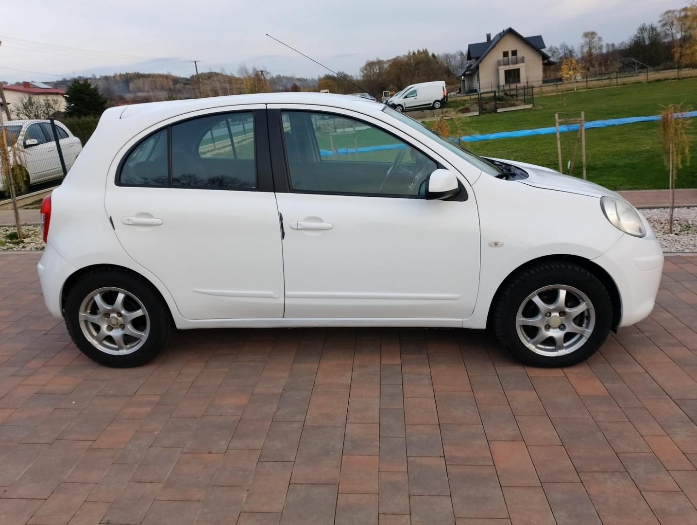Nissan Micra k 13 Z GAZEM