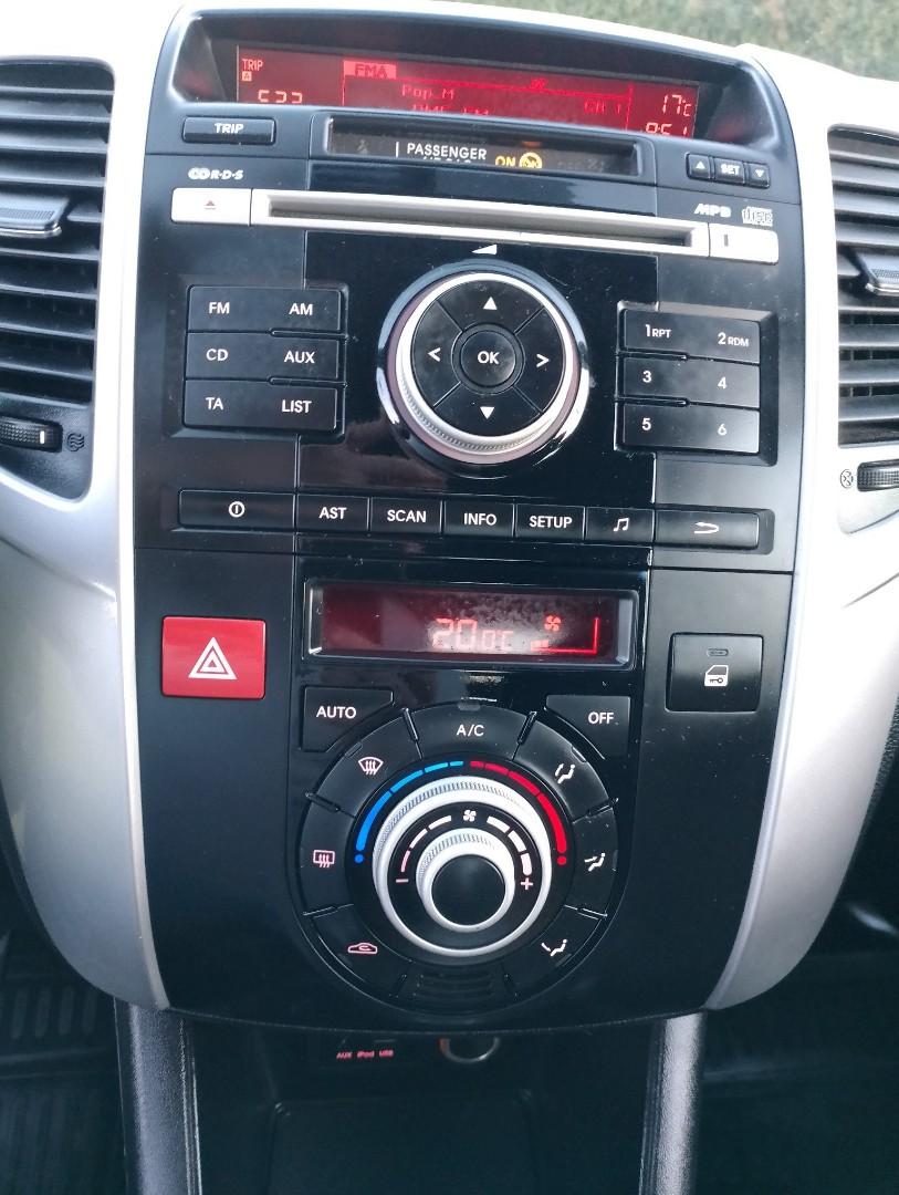 kia venga  automat + gaz