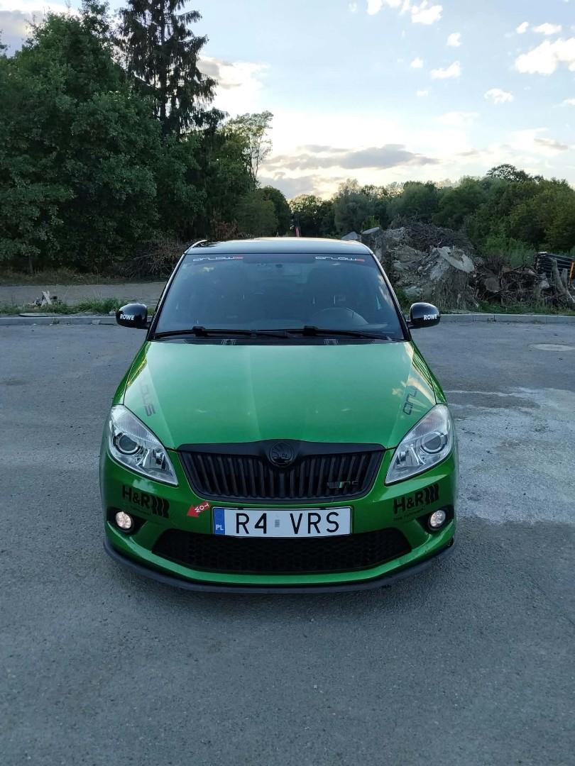 skoda fabia  rs