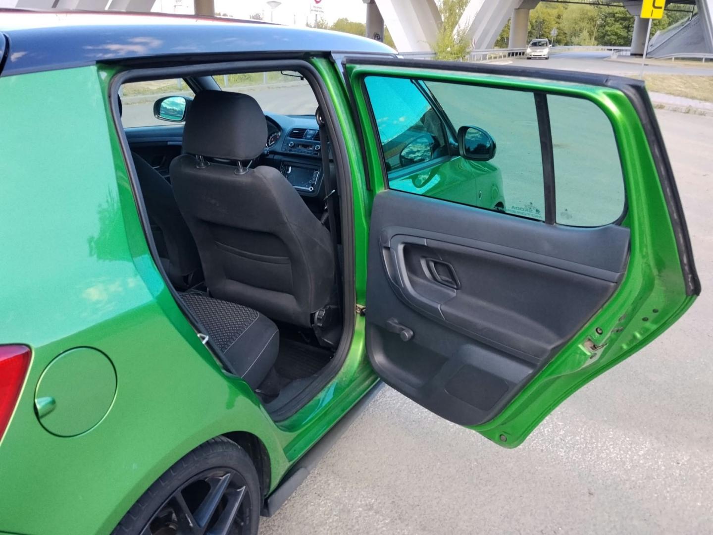 skoda fabia  rs
