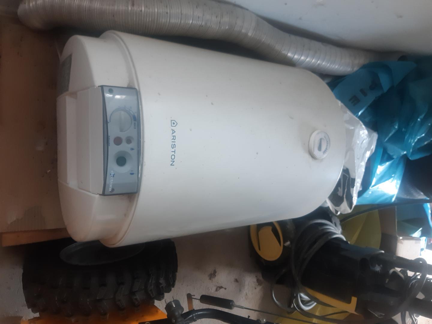 Podgrzewacz gazowy 80l-elektronik
