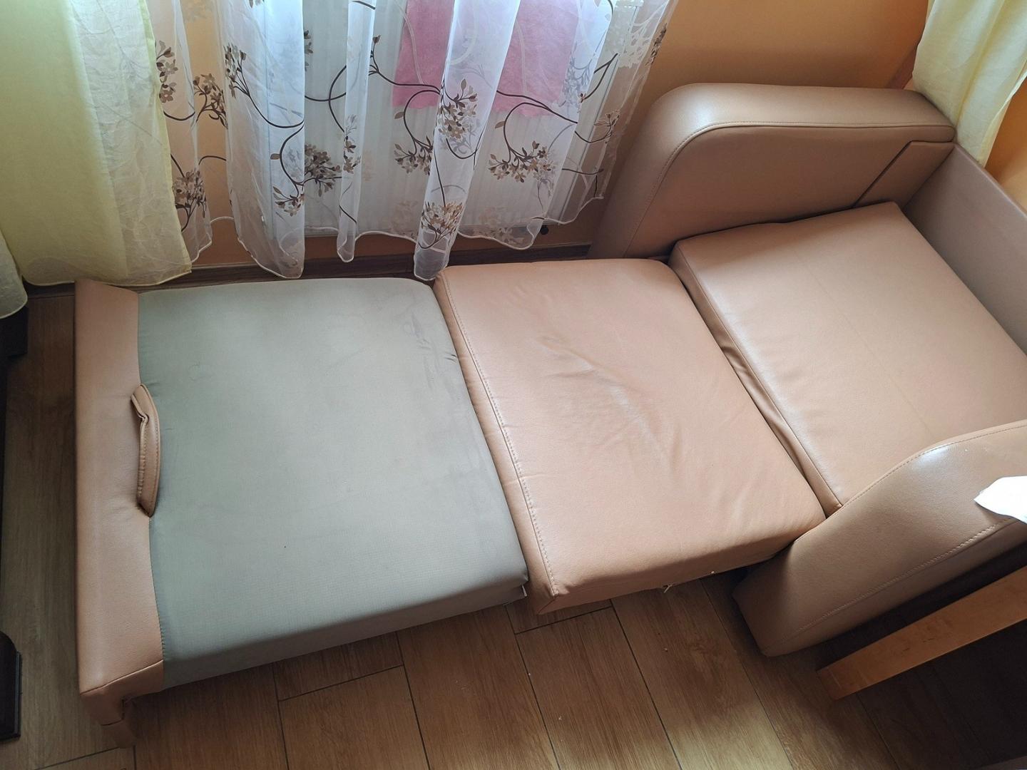 Kanapa rozkładana typu amerykanka