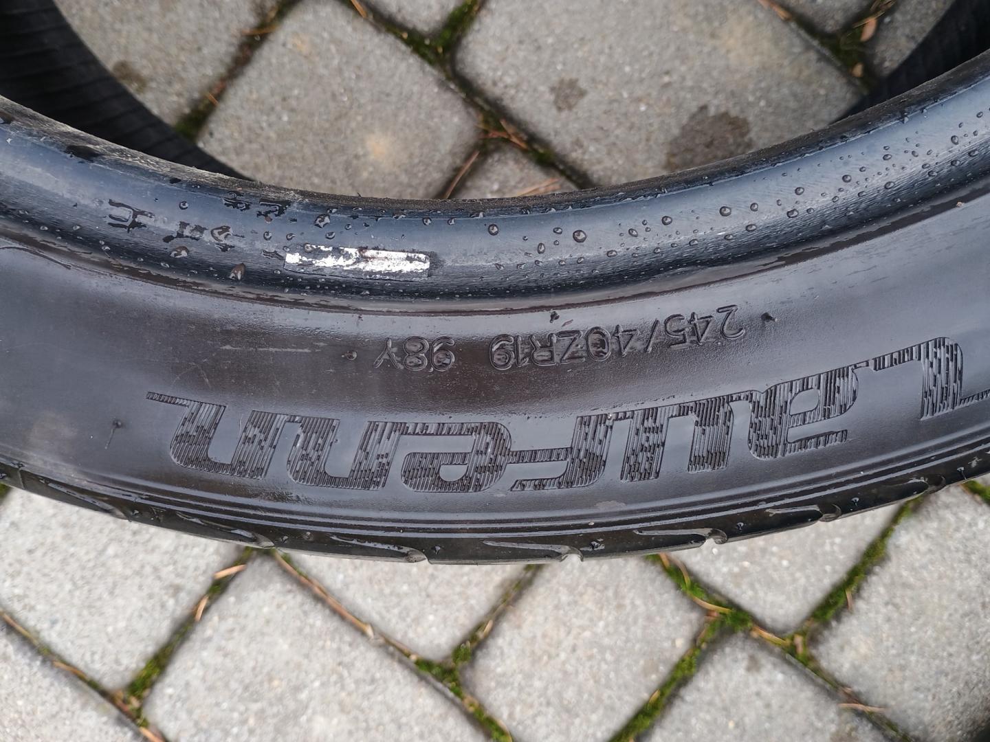 Opony letnie laufen 245/40/19