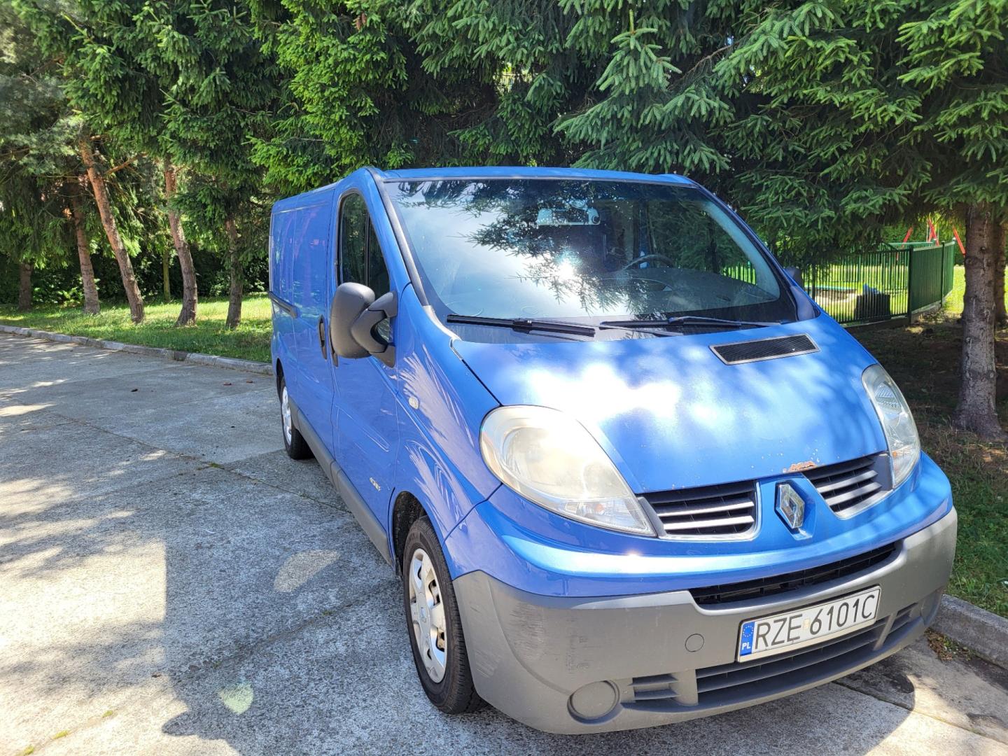 Renault trafic