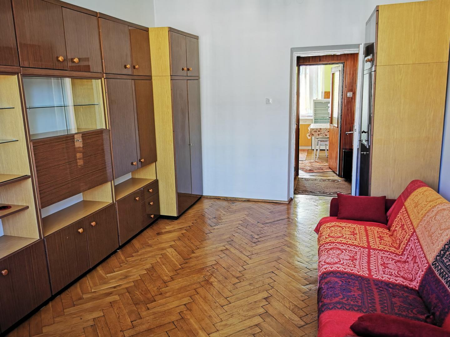 Wynajmę mieszkanie w Centrum Jasła- 2pokoje/II piętro 45 m2.