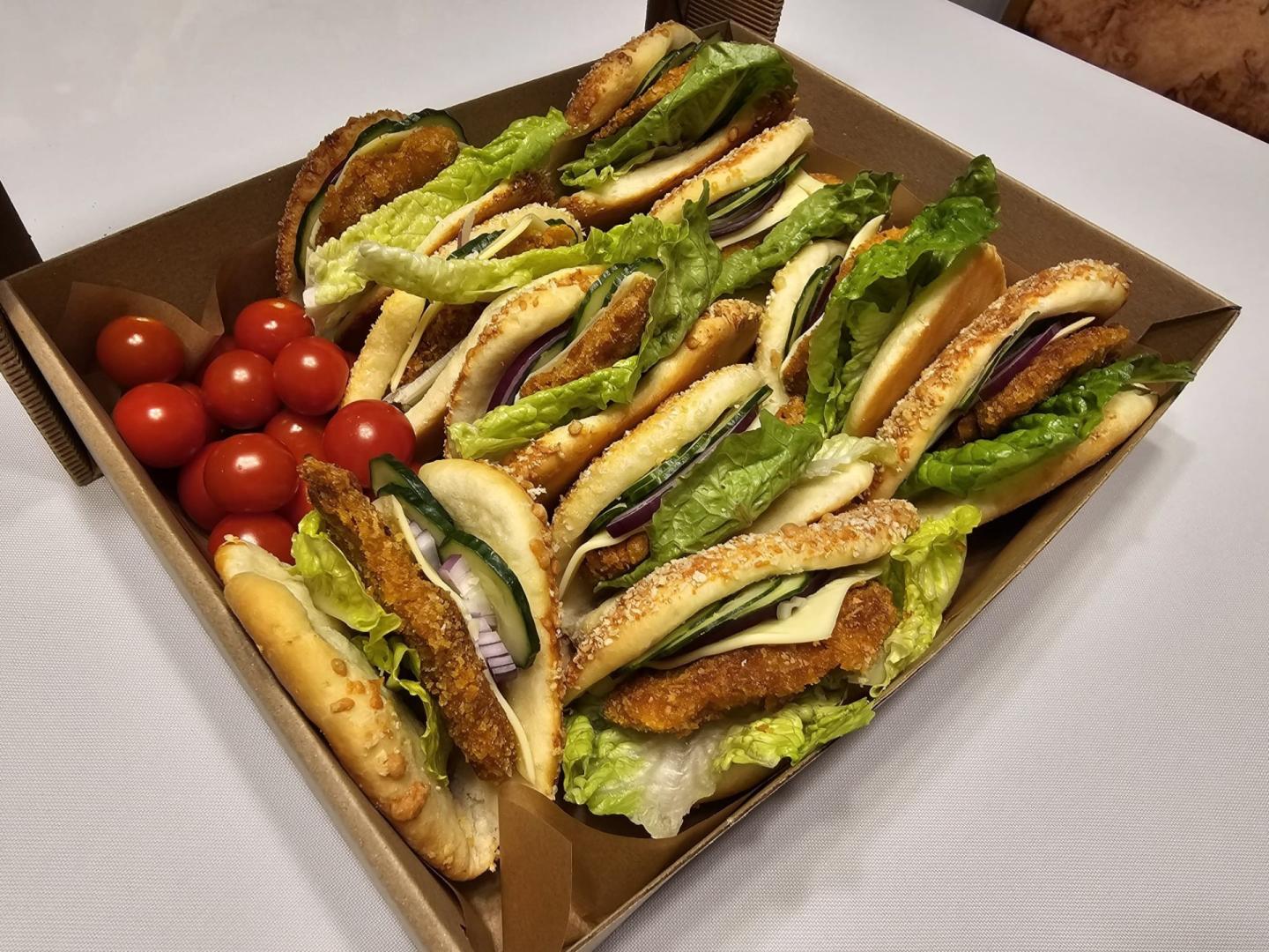 Partybox, Boxy imprezowe, przekąski Catering finger food mini burgery