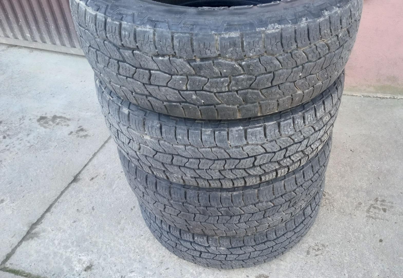 4x opony 215 70 R16