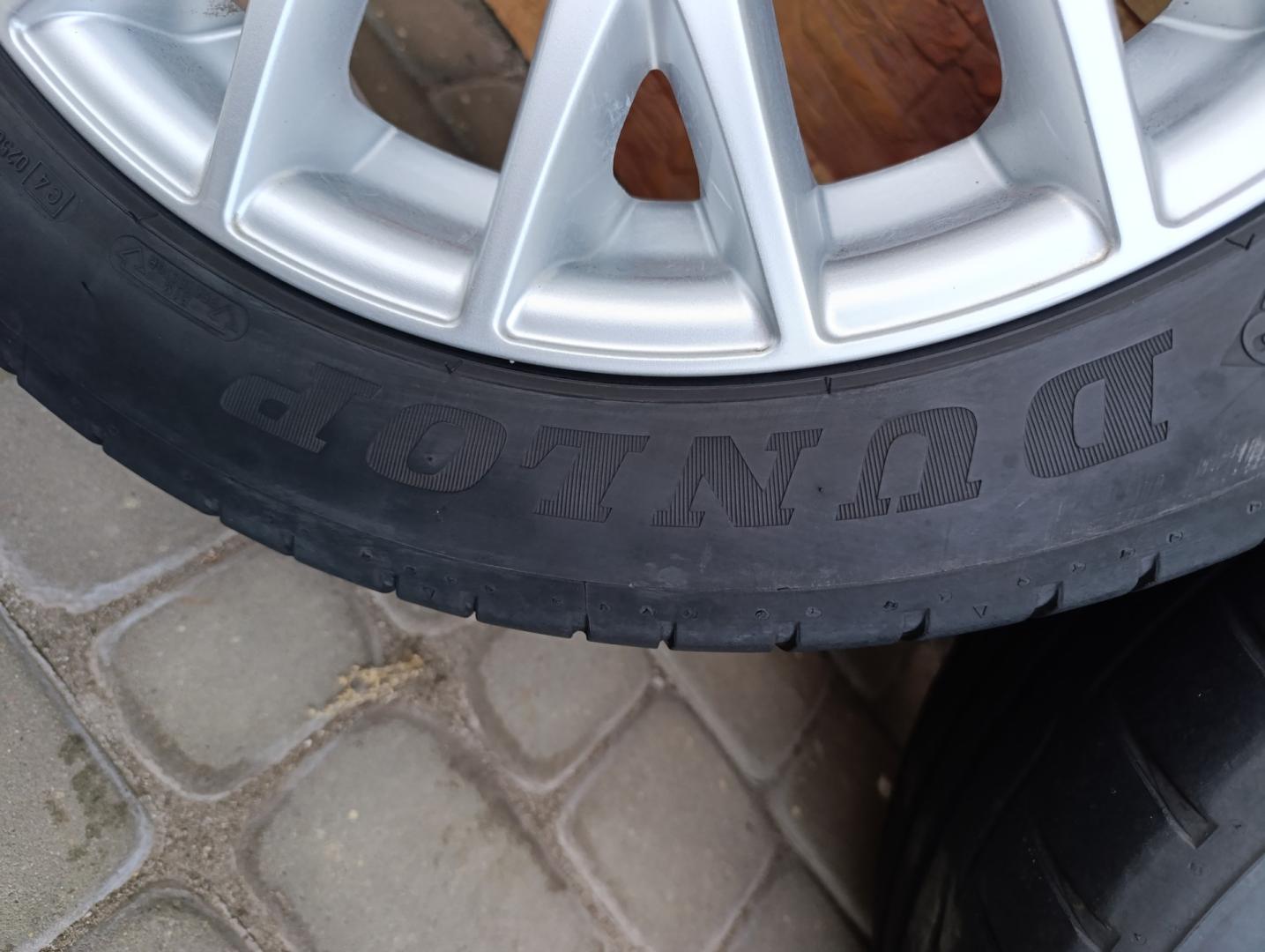 Felgi Aluminiowe do Audi z oponami 17 cali