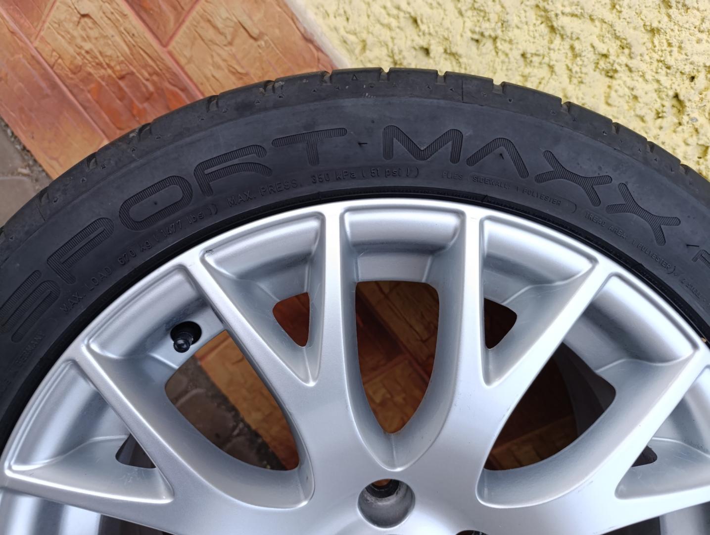 Felgi Aluminiowe do Audi z oponami 17 cali