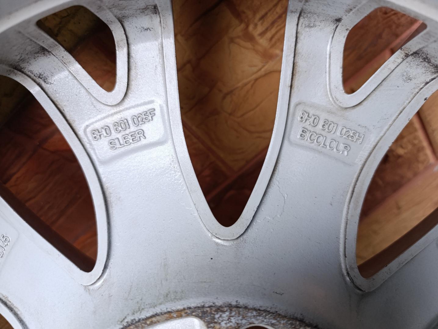 Felgi Aluminiowe do Audi z oponami 17 cali