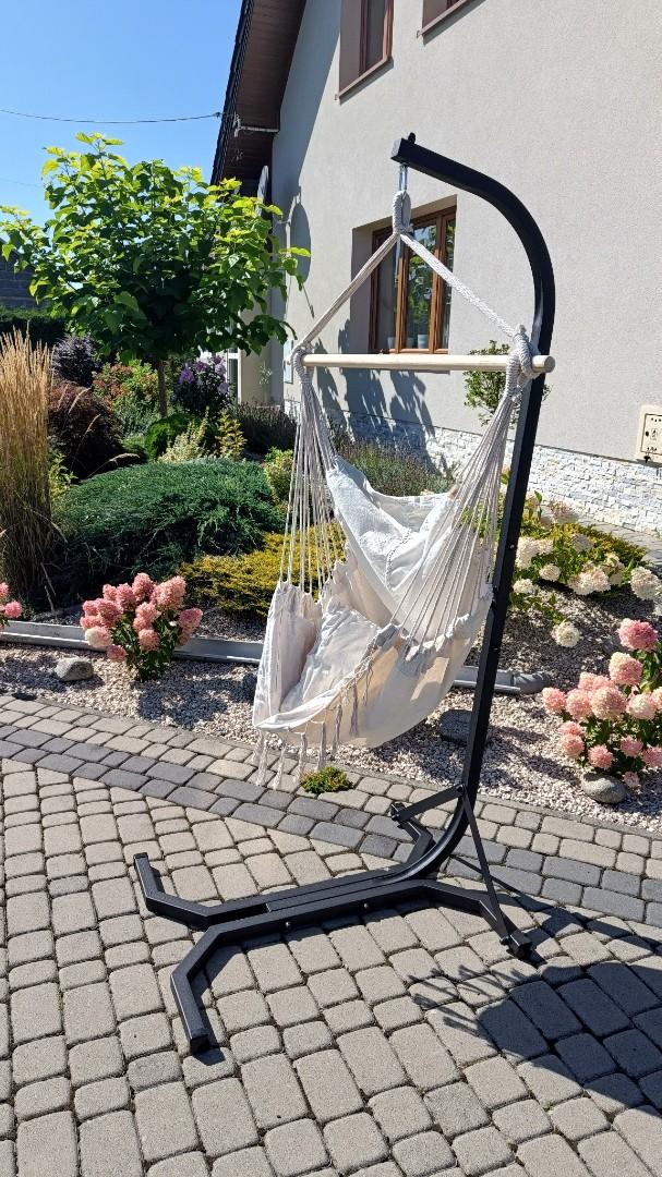 Krzesło brazylijskie beżowe boho / Fotel wiszący / Stelaż metal+ kokon