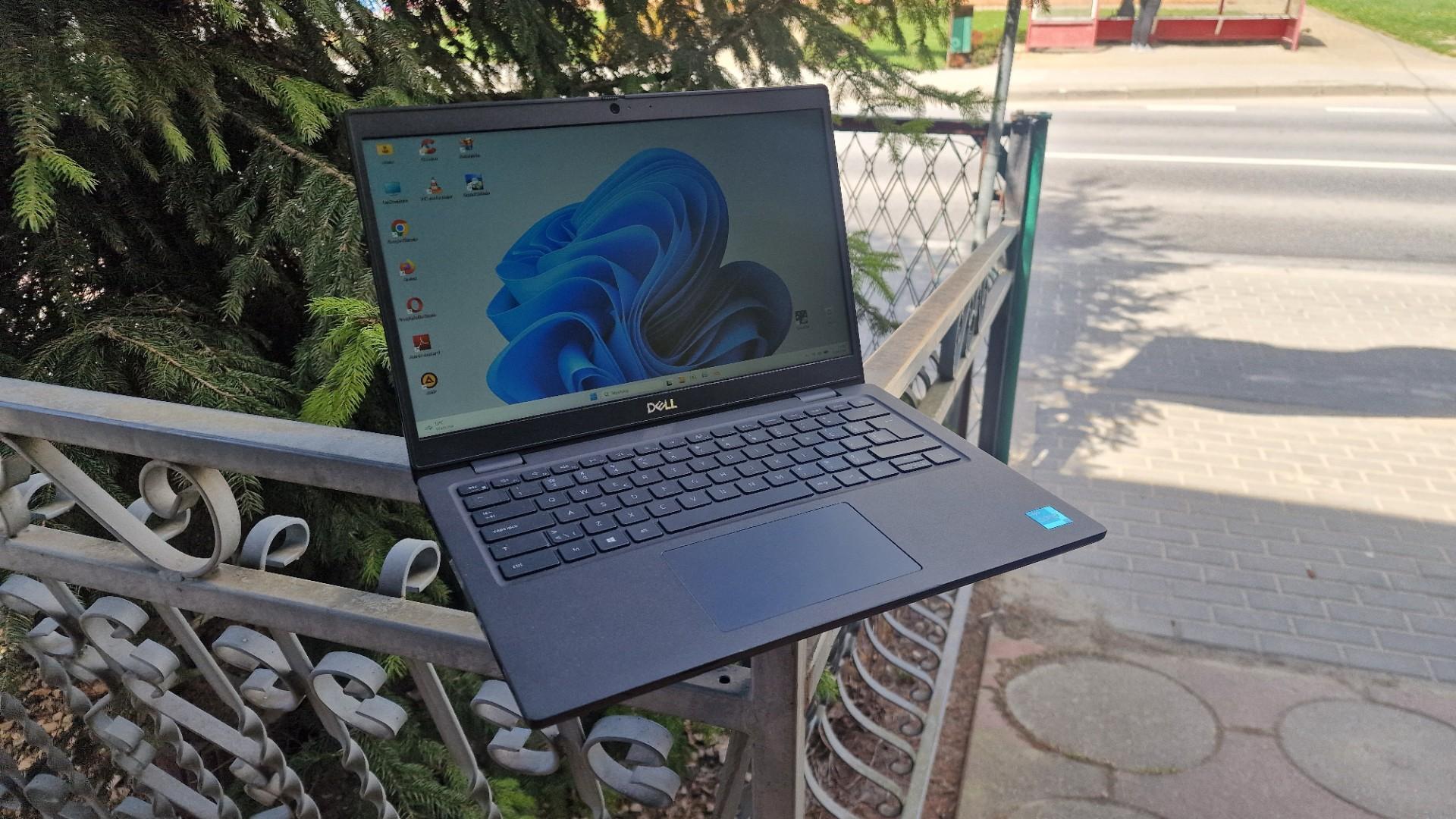 dell latitude 3420 14" fhd ips i3-1115g4 16gb ram ssd windows 11