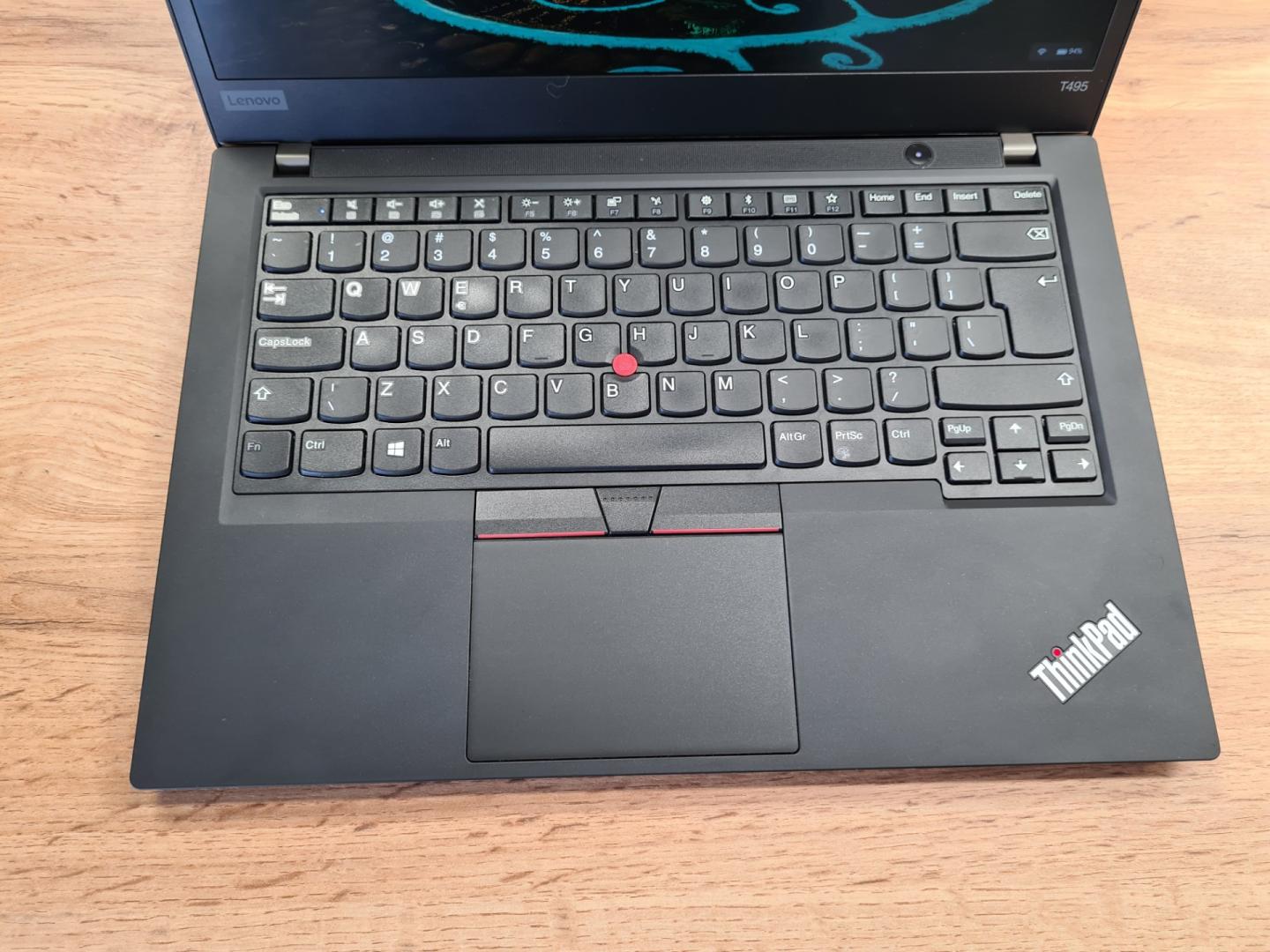 lenovo thinkpad t495 fhd ips ryzen 5 pro radeon vega 8 16gb ram win11
