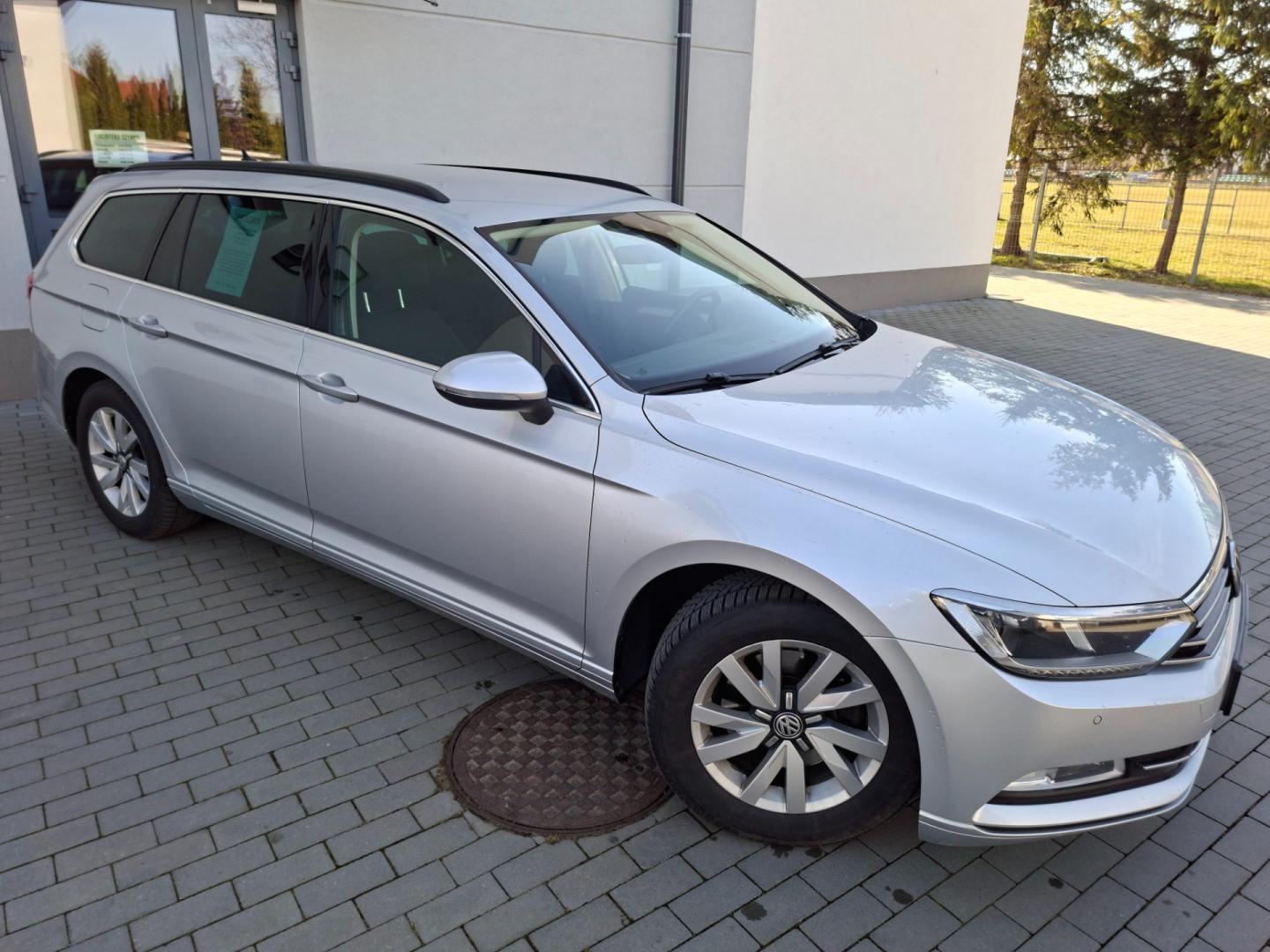 volkswagen passat b8 variant 2018r diesel 2.0 tdi 150km