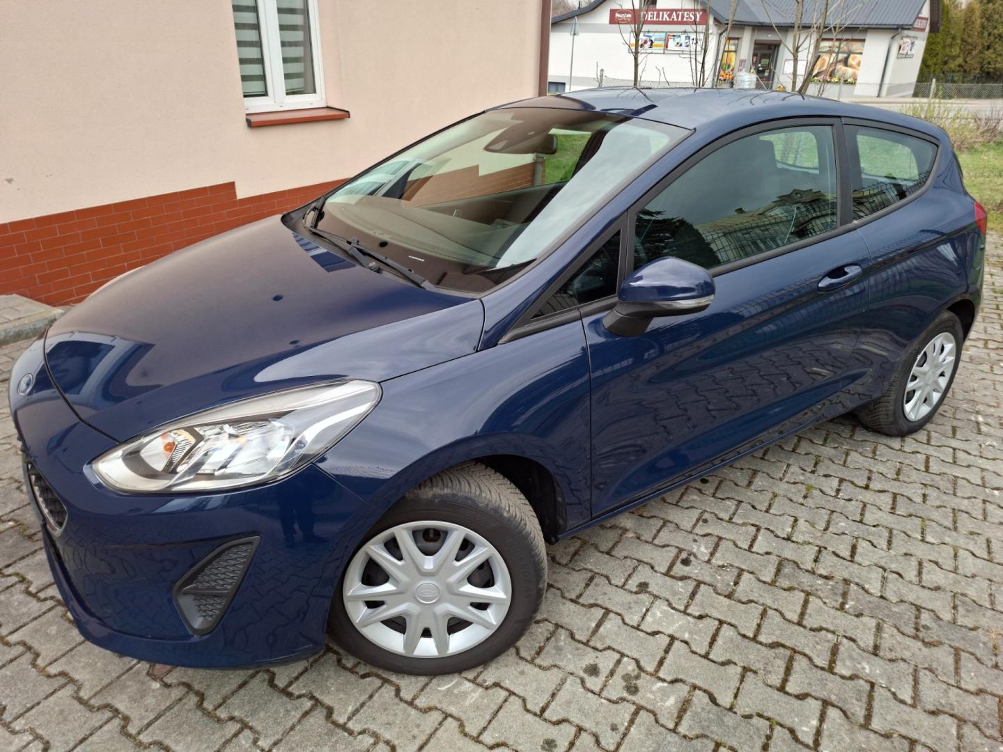 ford fiesta 2018r benzyna 1.1 z niemiec