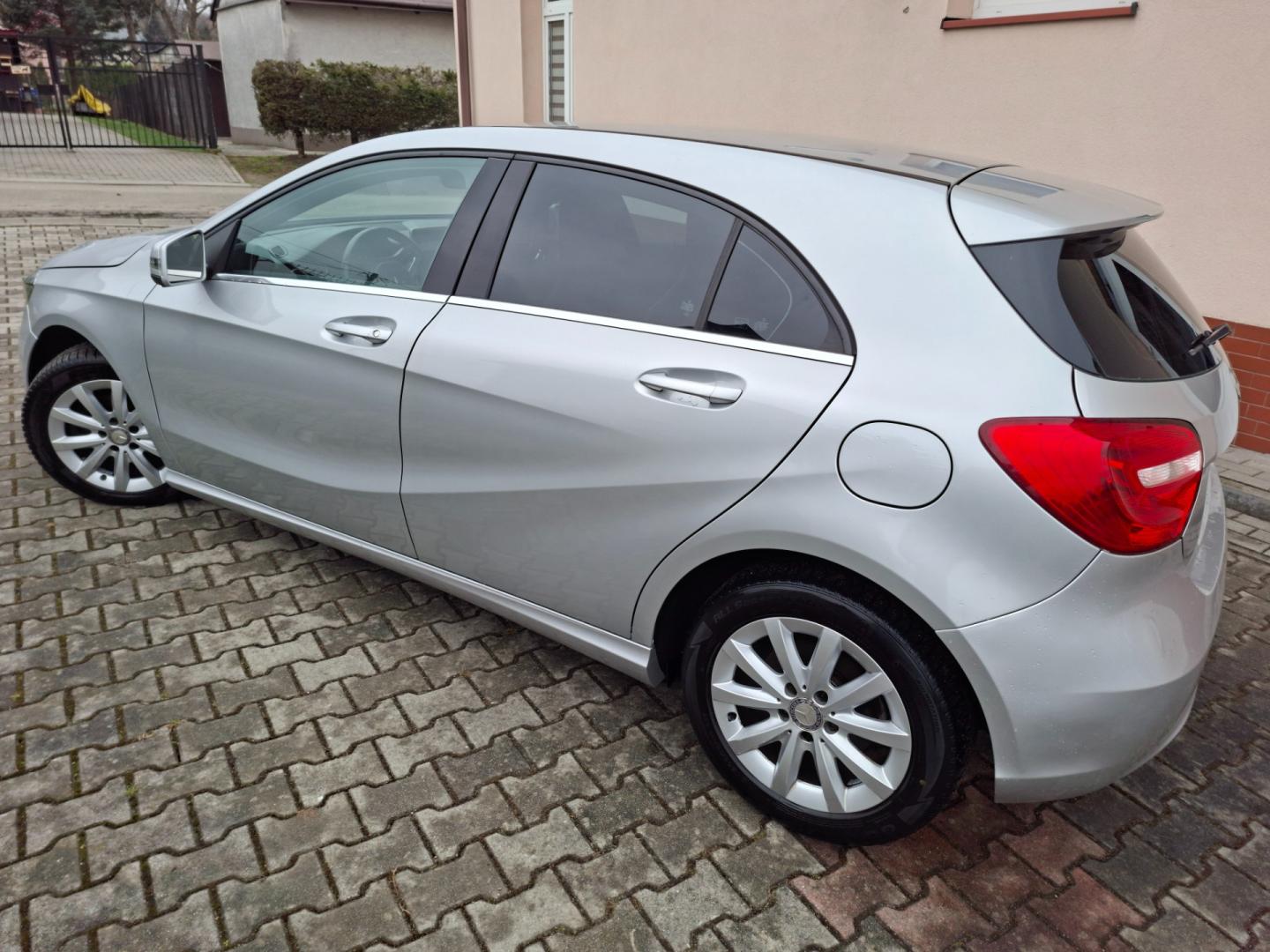 mercedes-benz a-klasa w176 2012r benzyna 1.6 16v z niemiec