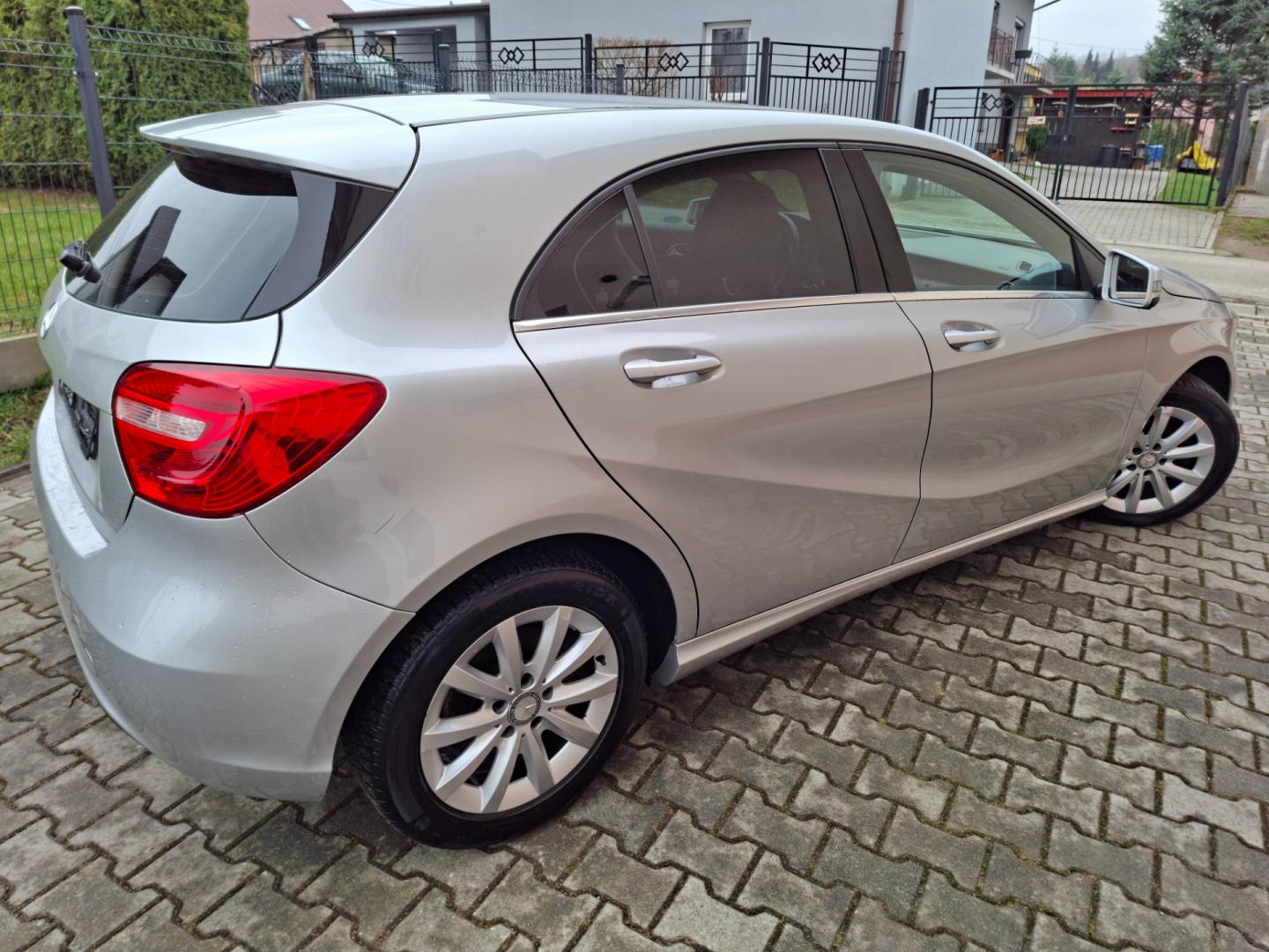 mercedes-benz a-klasa w176 2012r benzyna 1.6 16v z niemiec