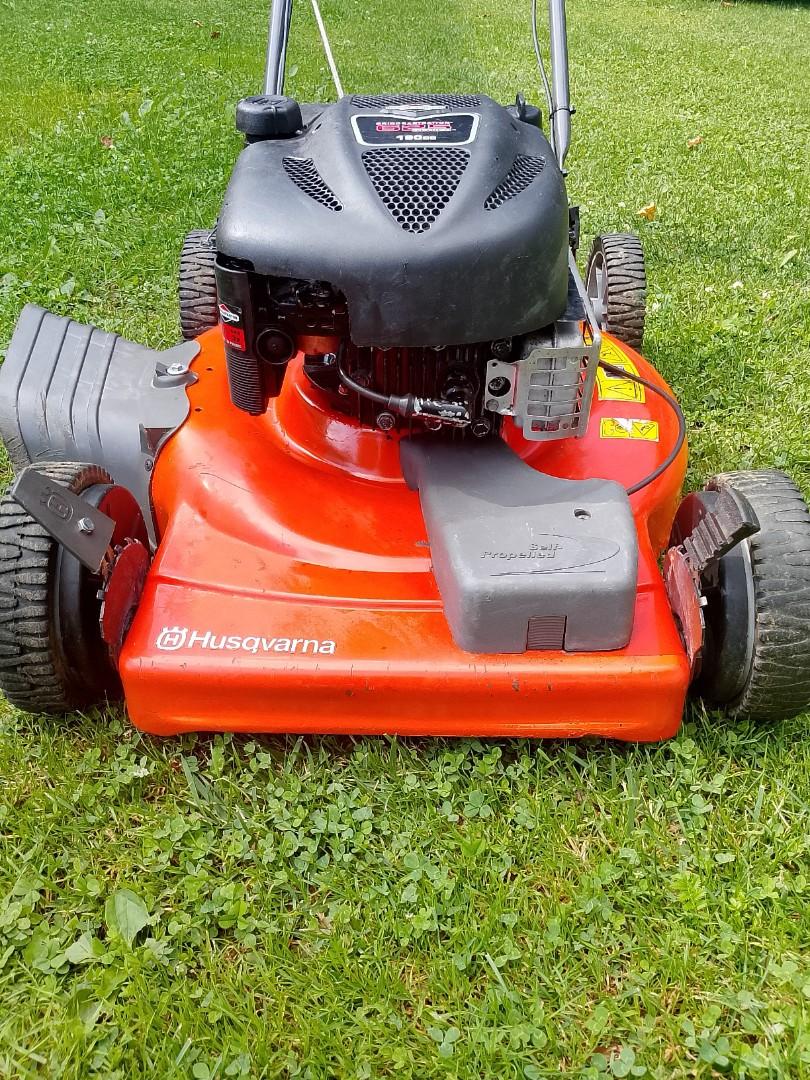 Kosiarka Husgvarna z przednim napedem