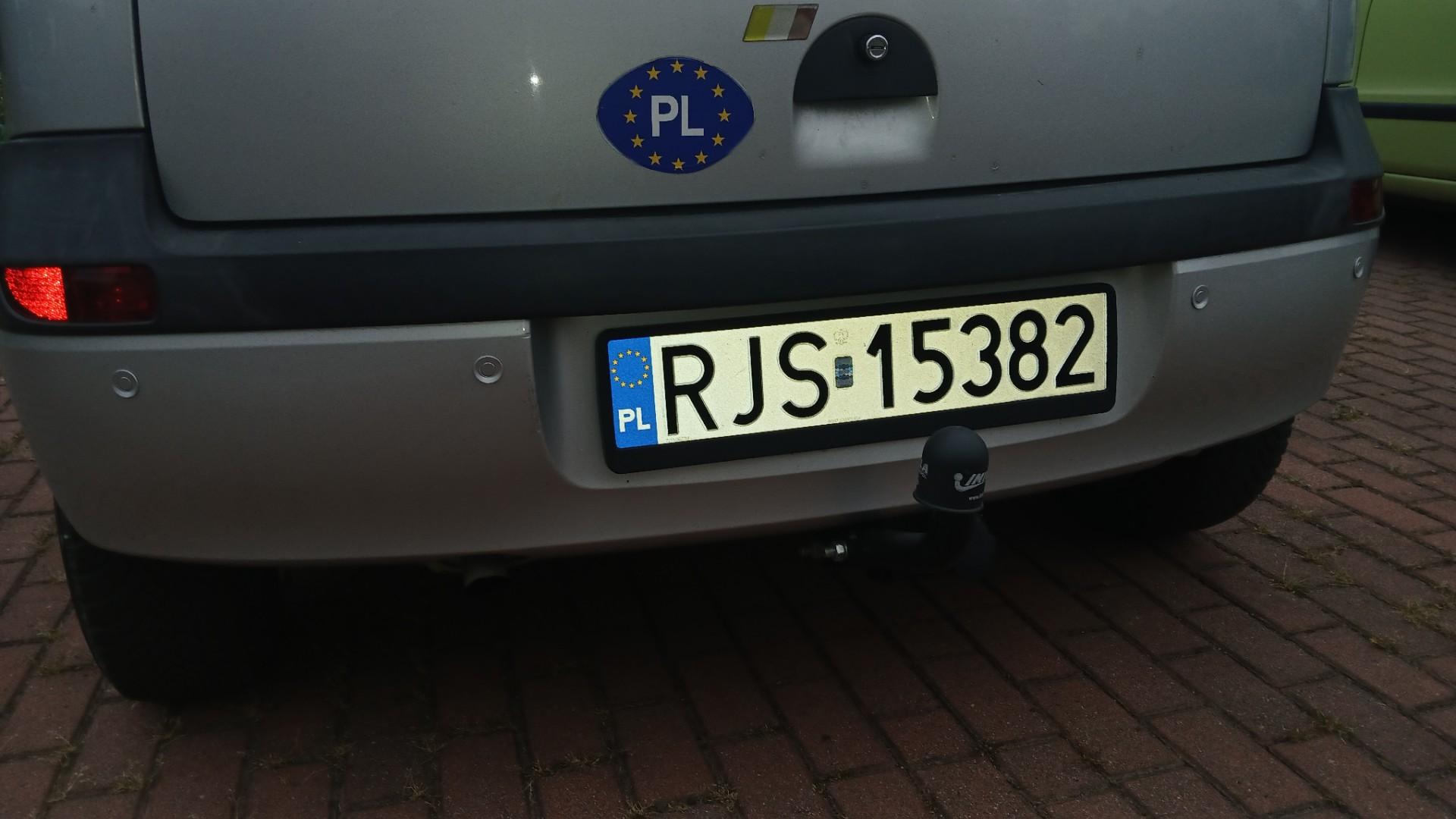 Corsa c 1.2 benzyna klima 2003 r