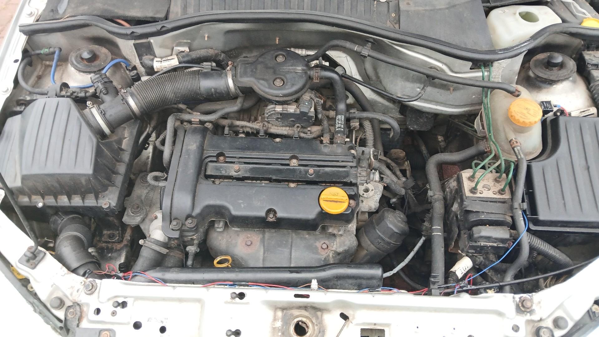 Corsa c 1.2 benzyna klima 2003 r