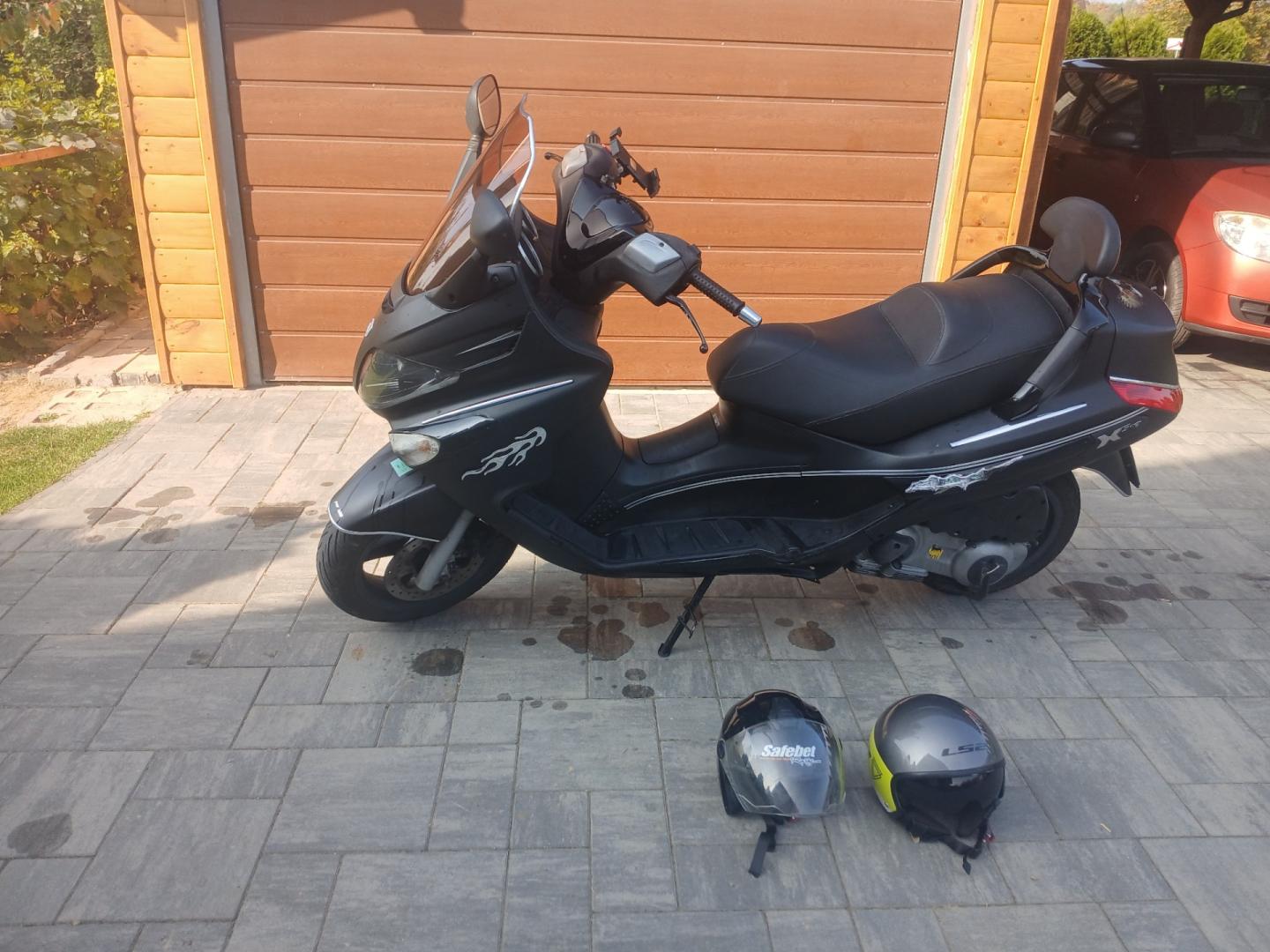 Sprzedam skuter 125 cm3