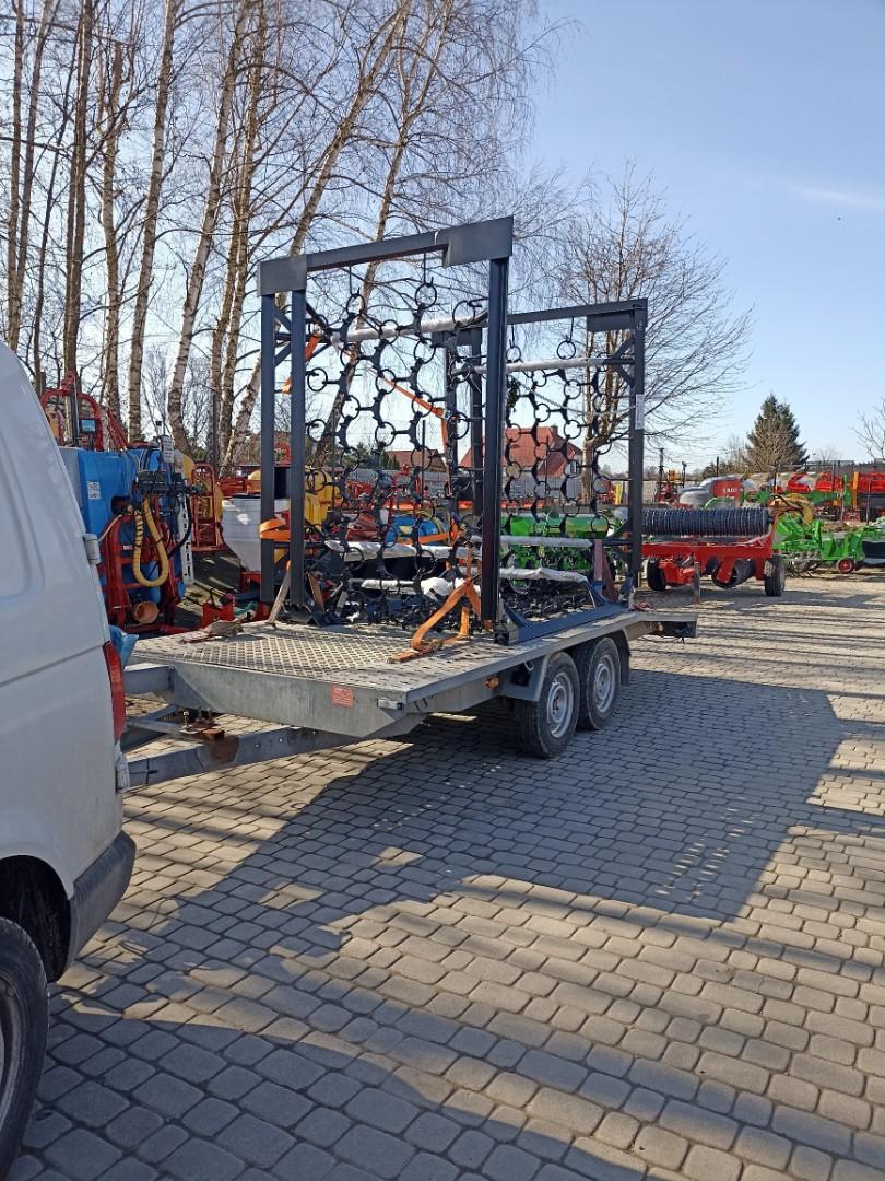 Maszyny rolnicze transport lawetą raz łamana pełna podłoga Speedline