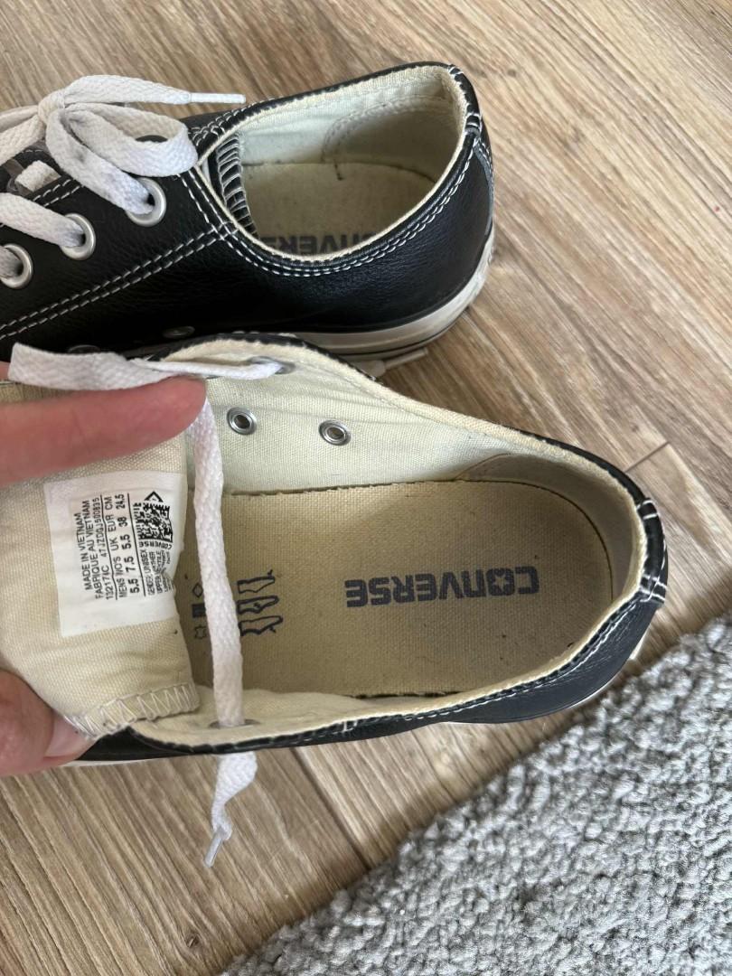 Converse skorzane
