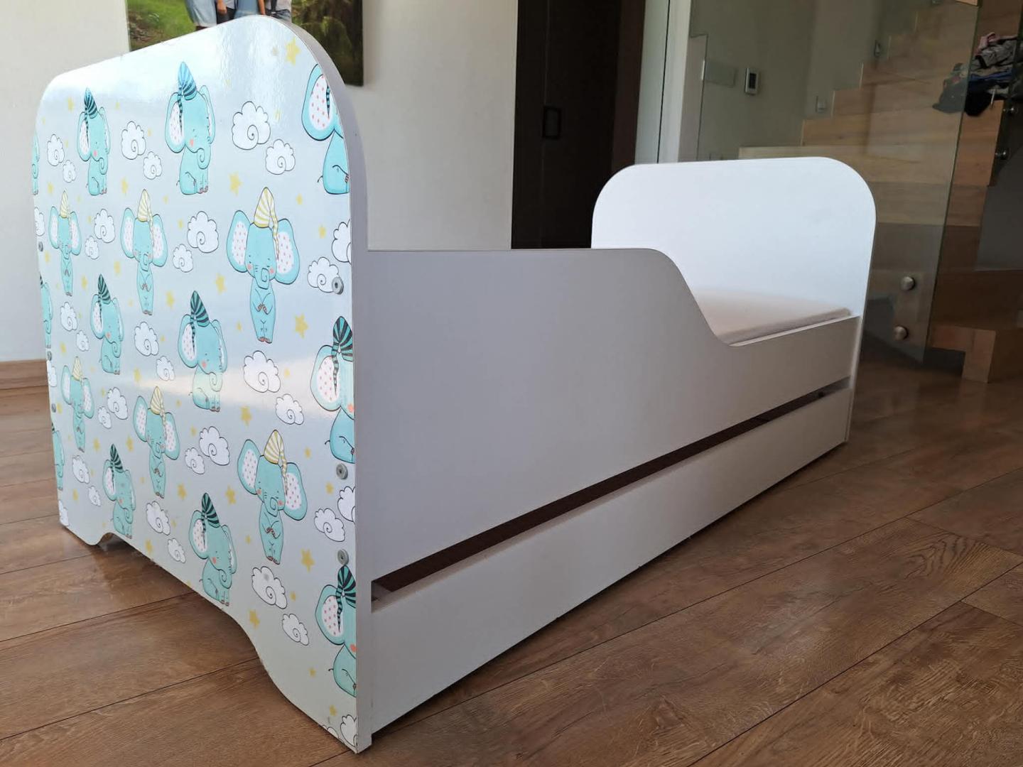 Łóżko MIKI 75x143 z szufladą i matracem