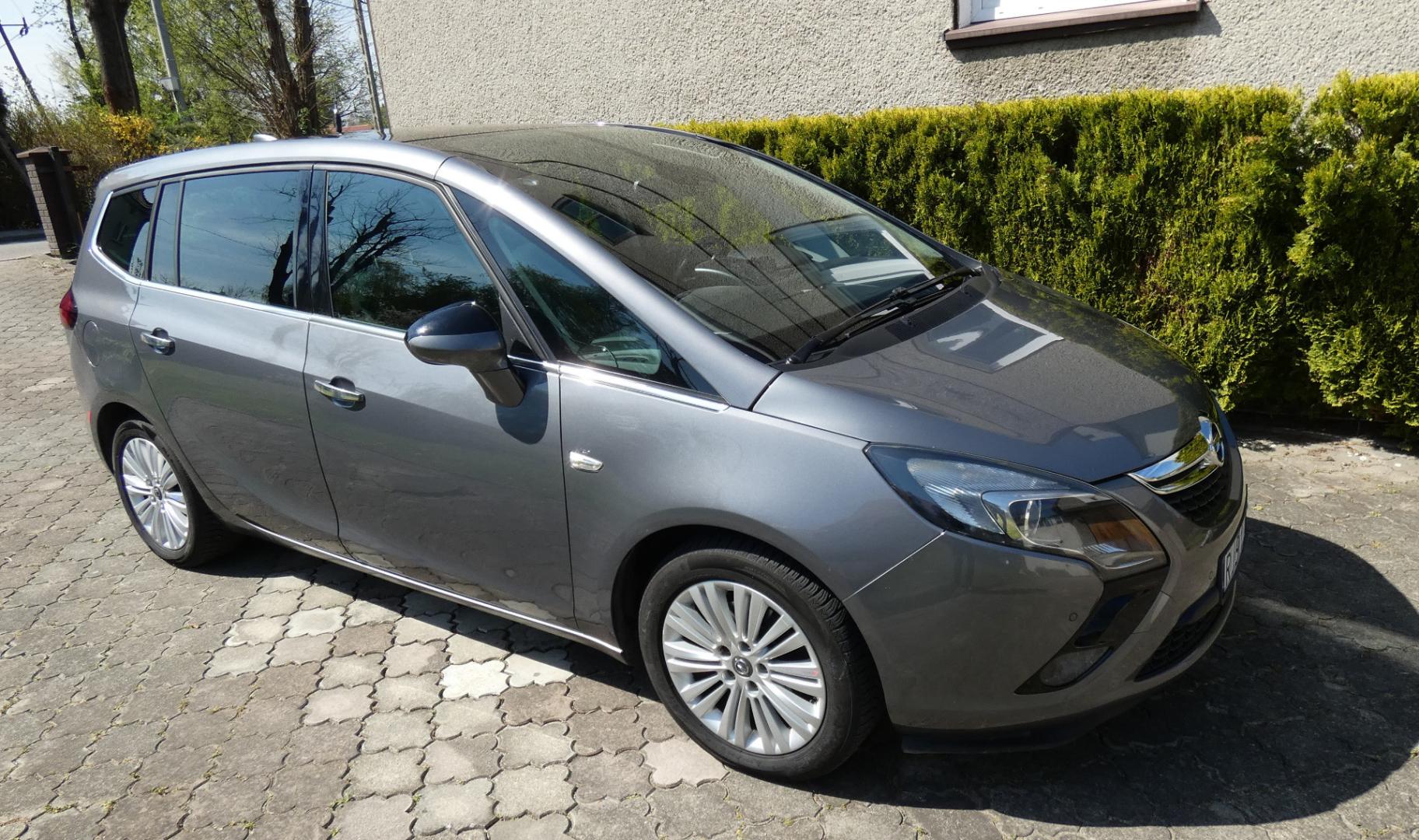 Opel Zafira C 2016 Cosmo