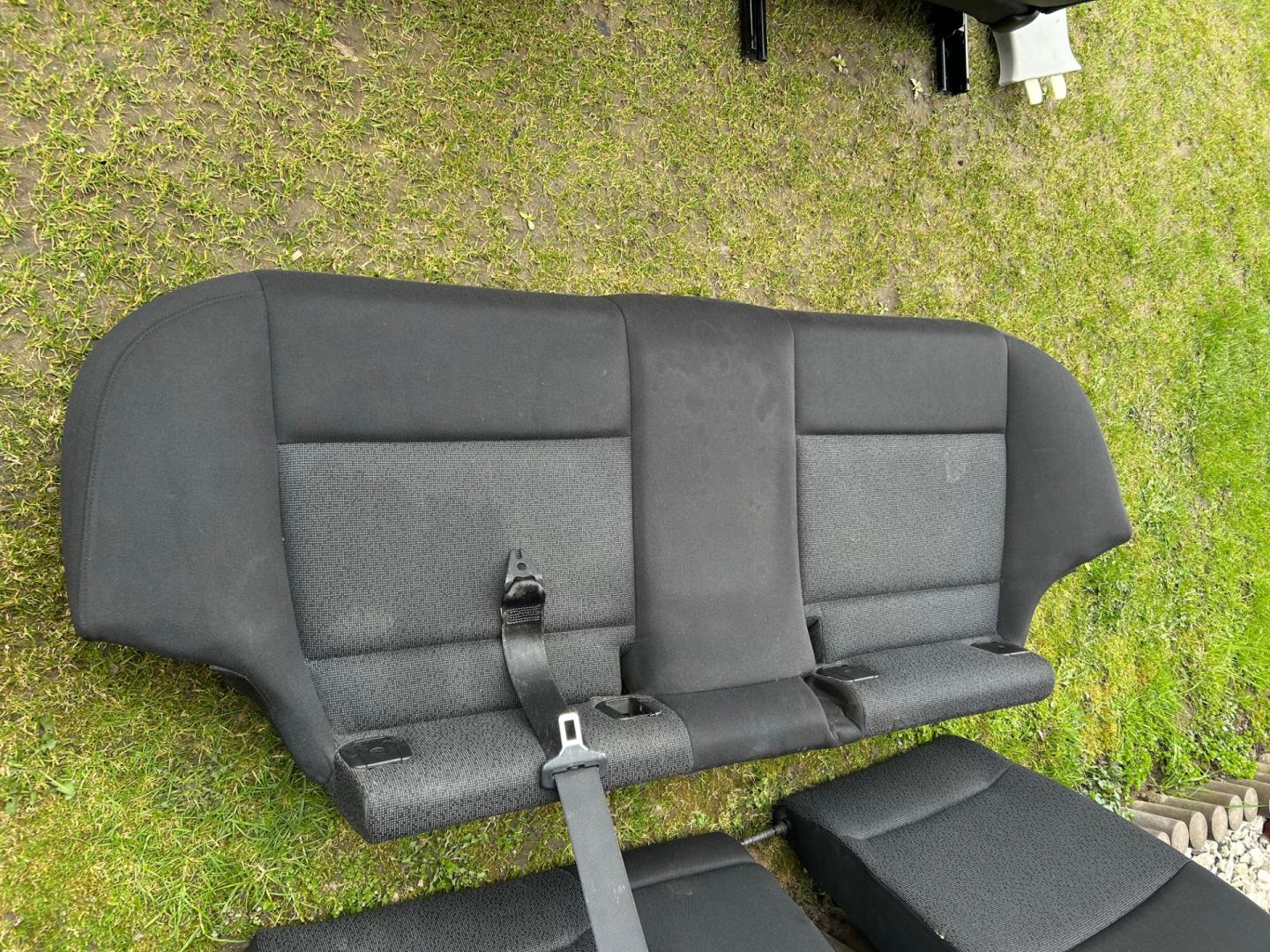 Sprzedam fotele BMW e 91 kombi
